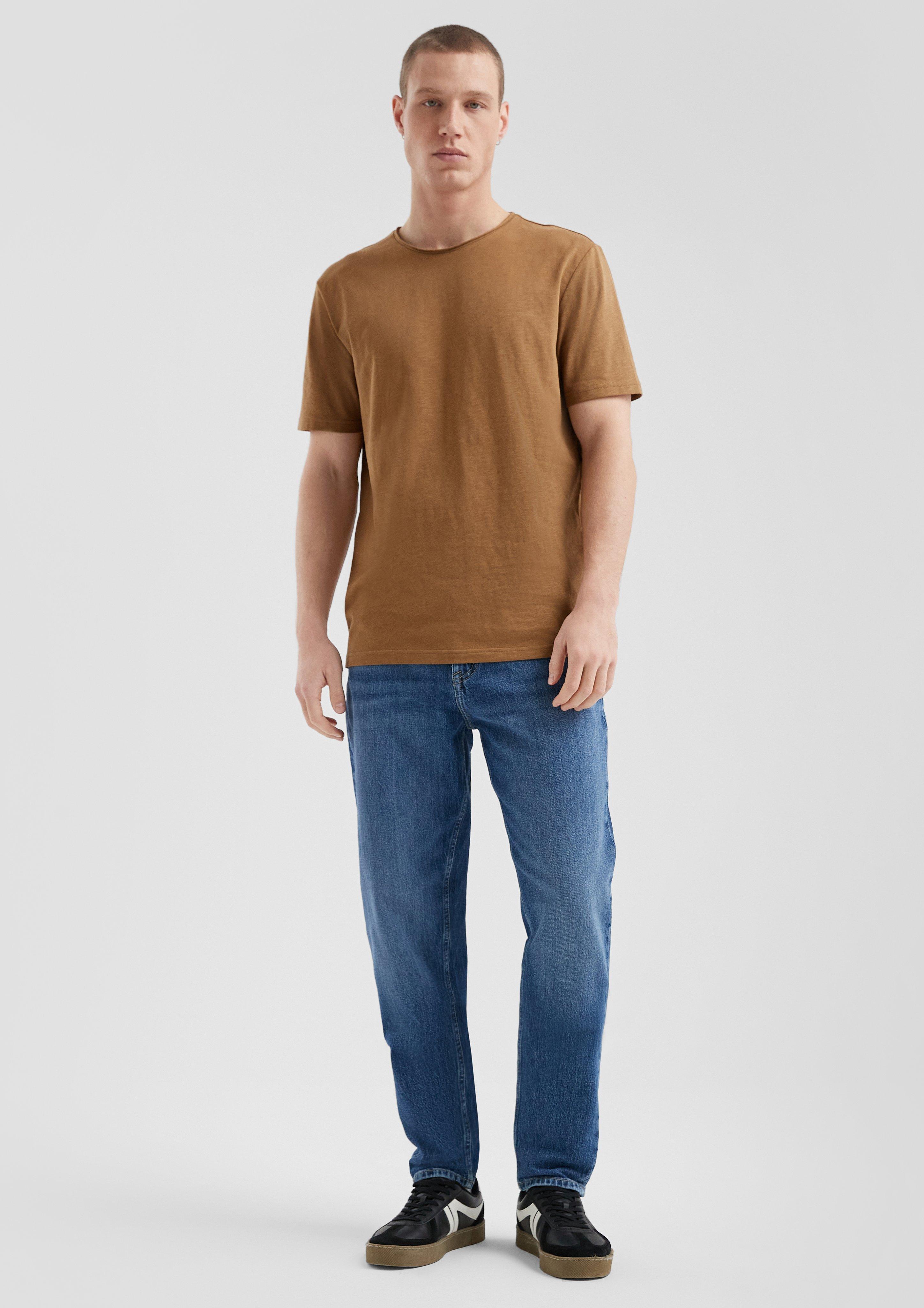 T-Shirt in 8482, 5133 & 3616