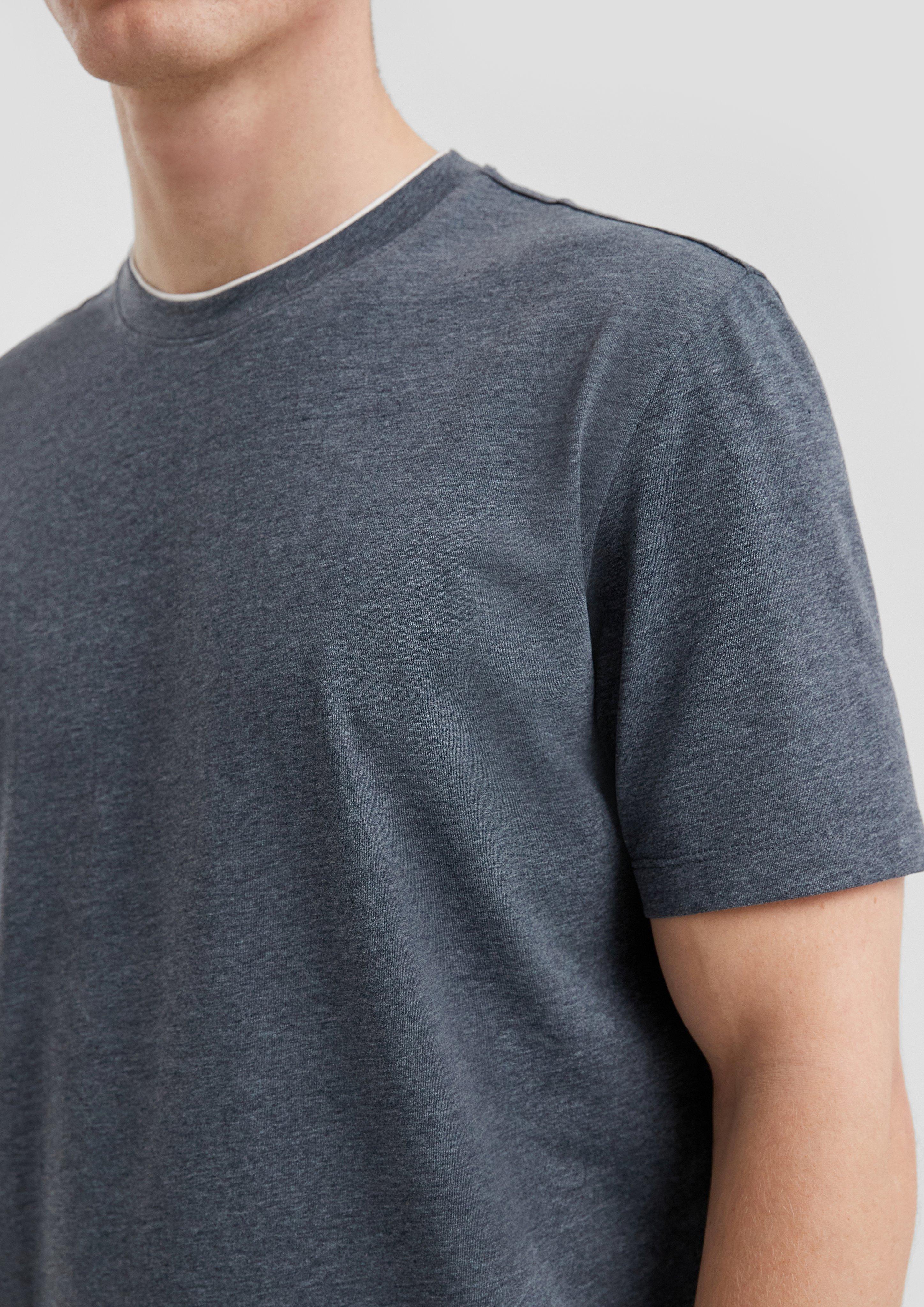 T-Shirt in 5884 & 5133