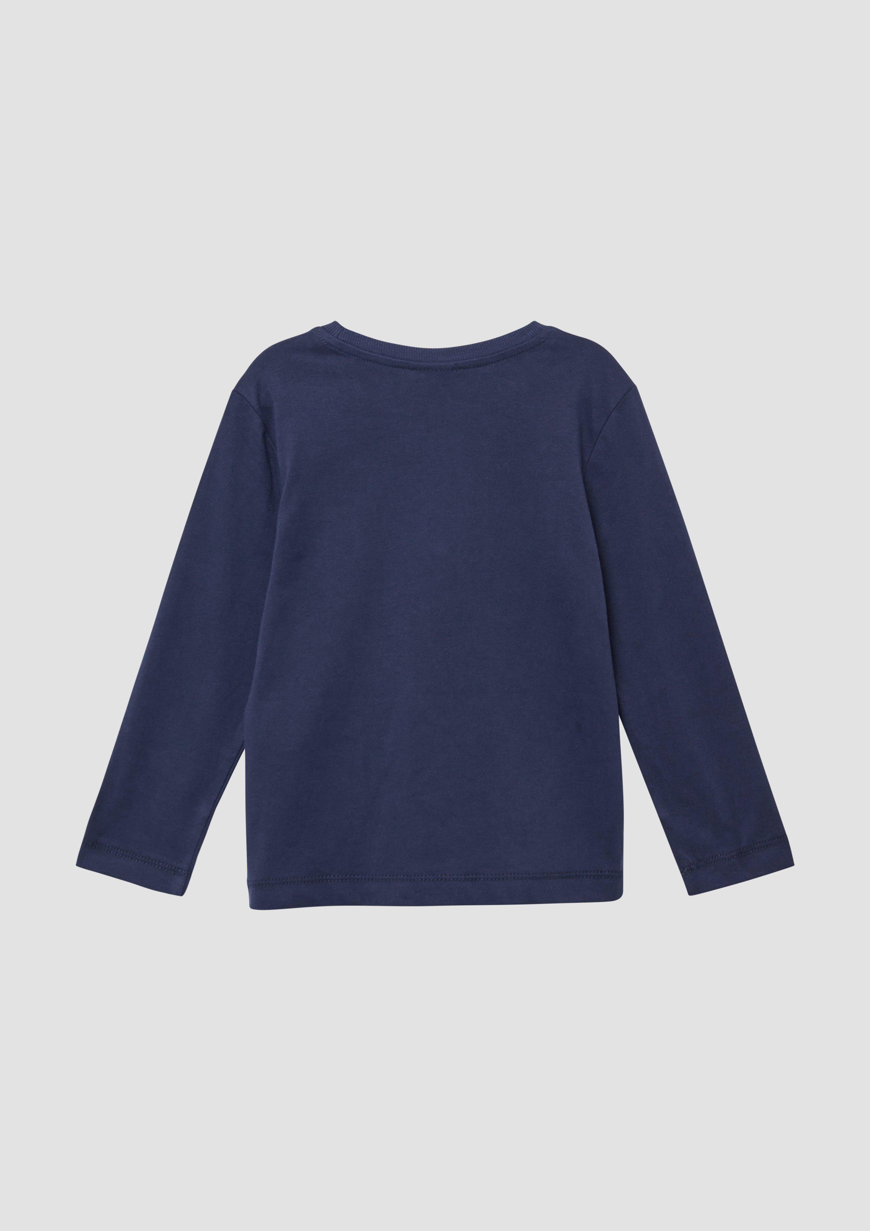 T-shirt in 5836, 3407 & 5470