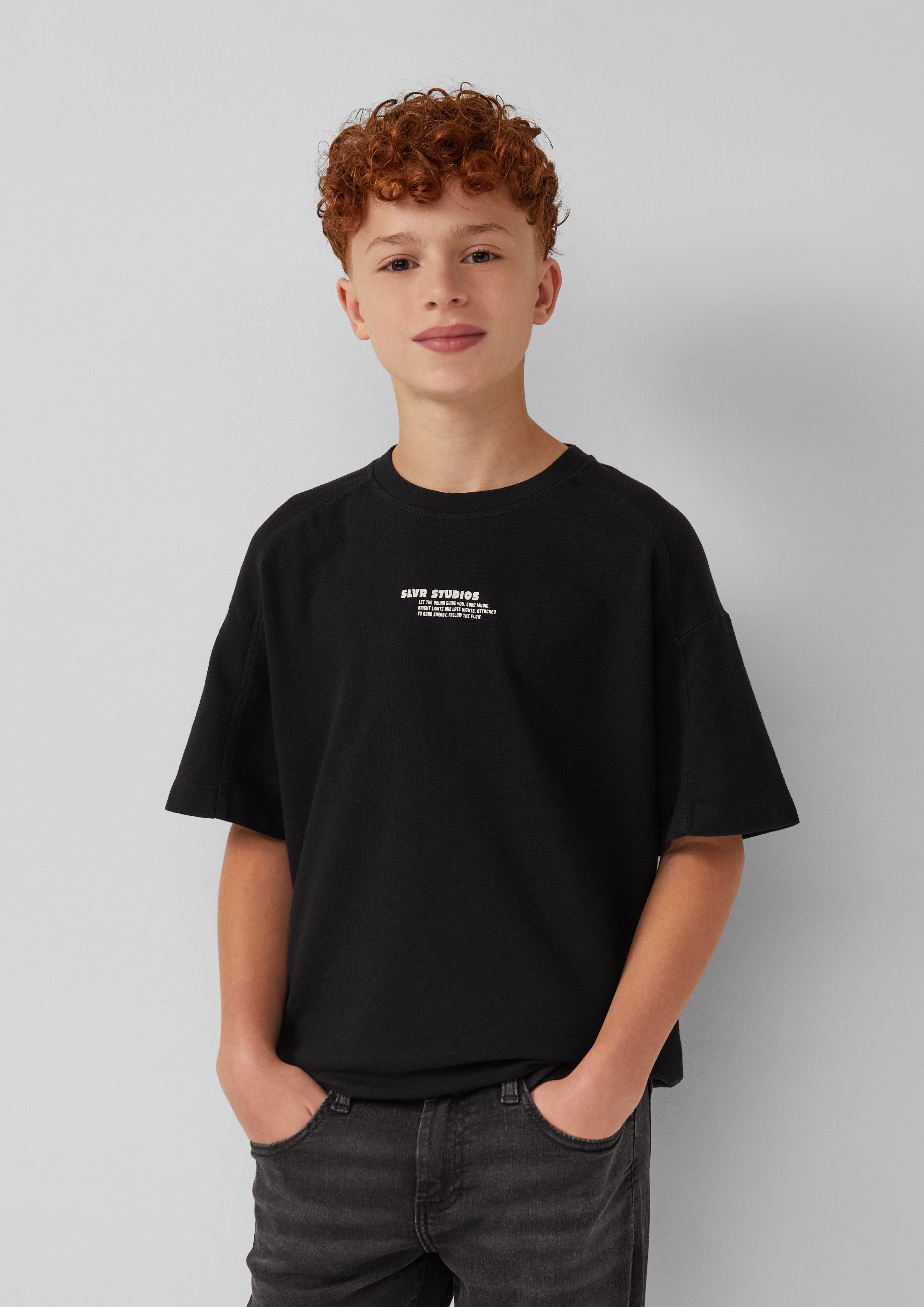 T-shirt in 9999 & 5470