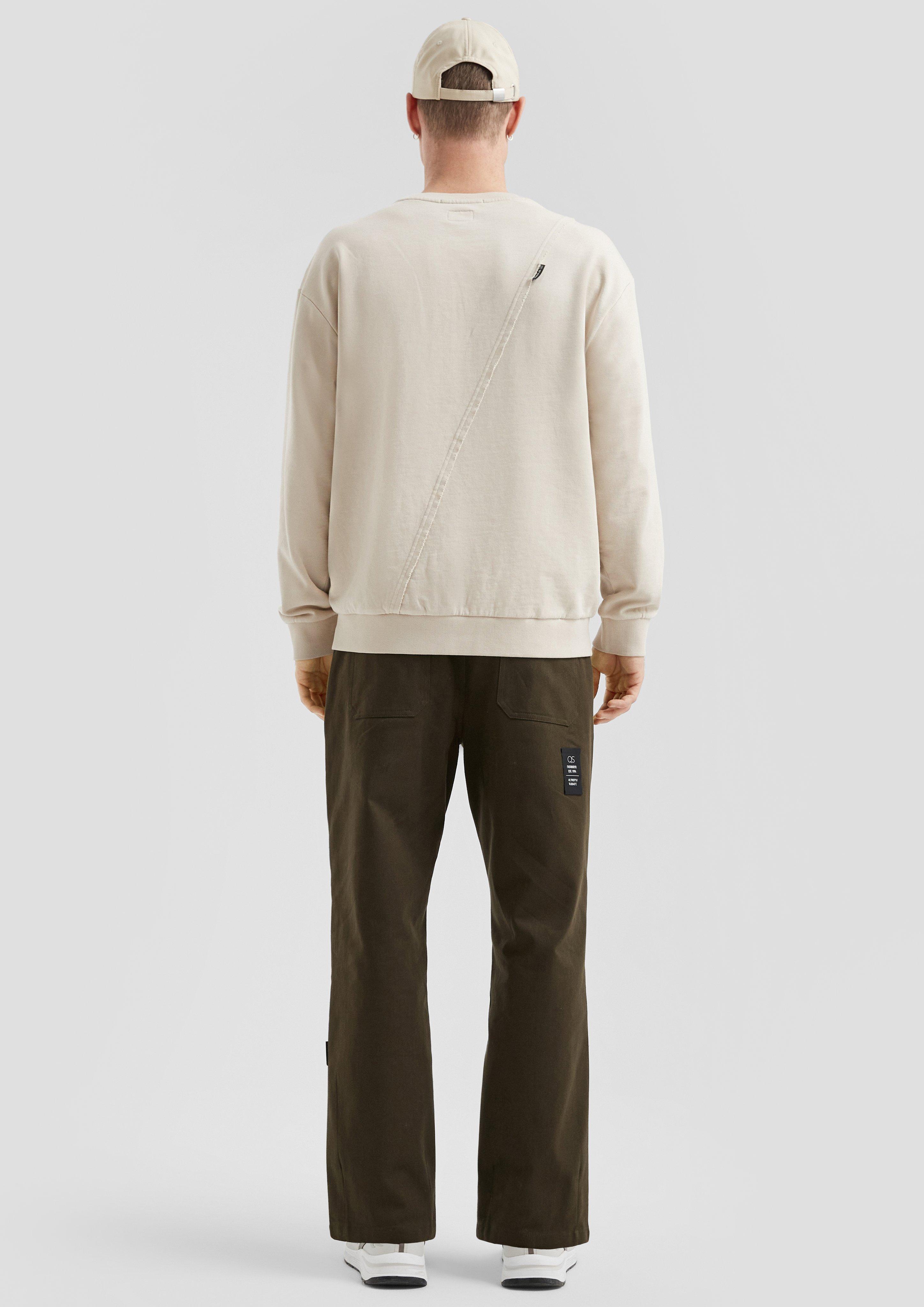 Sweatshirt in 8160 & 5884