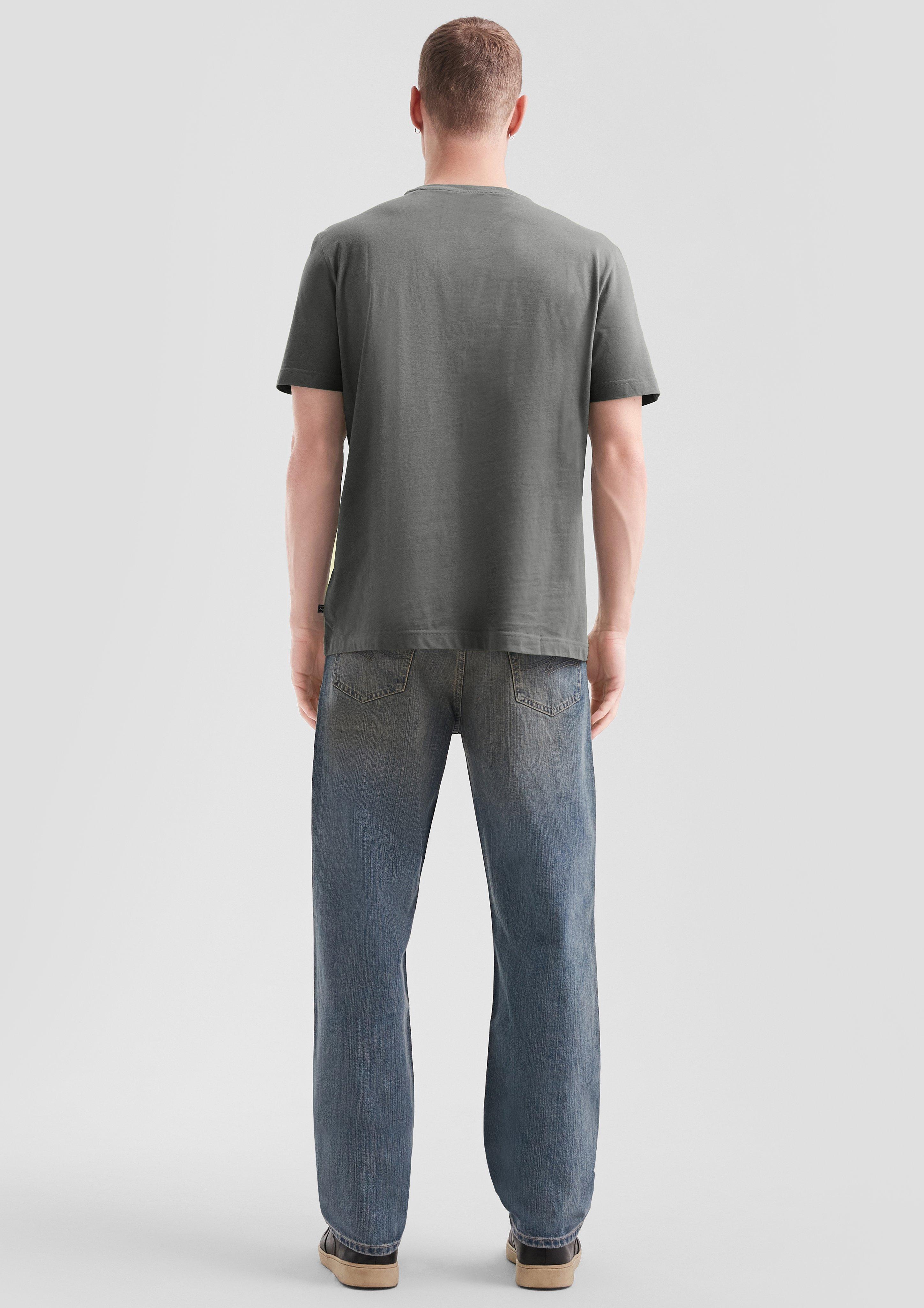 T-Shirt in 79D0, 84D0, 99D0 & 81D0