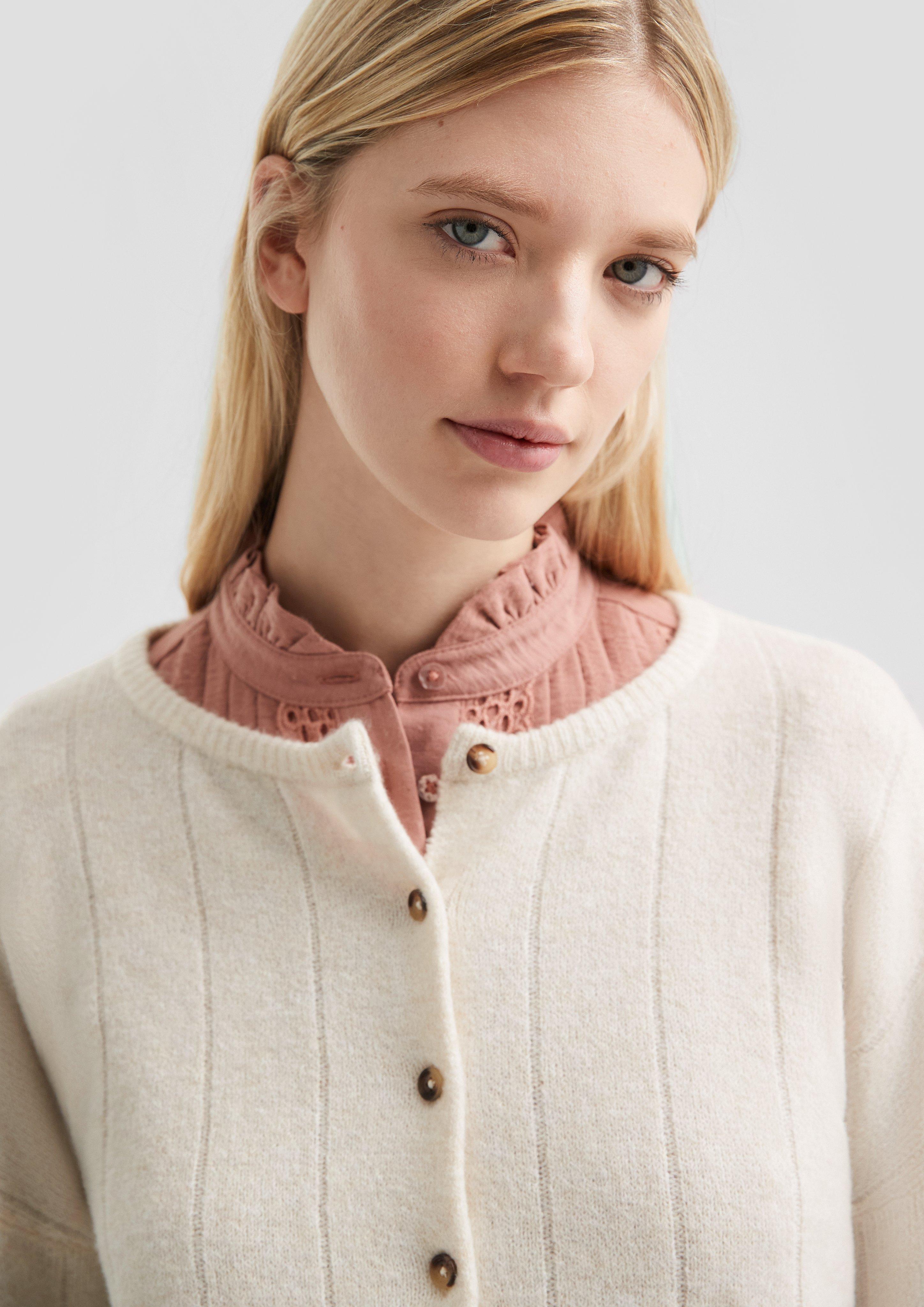 Cardigan in 02W0, 39W0 & 98W0