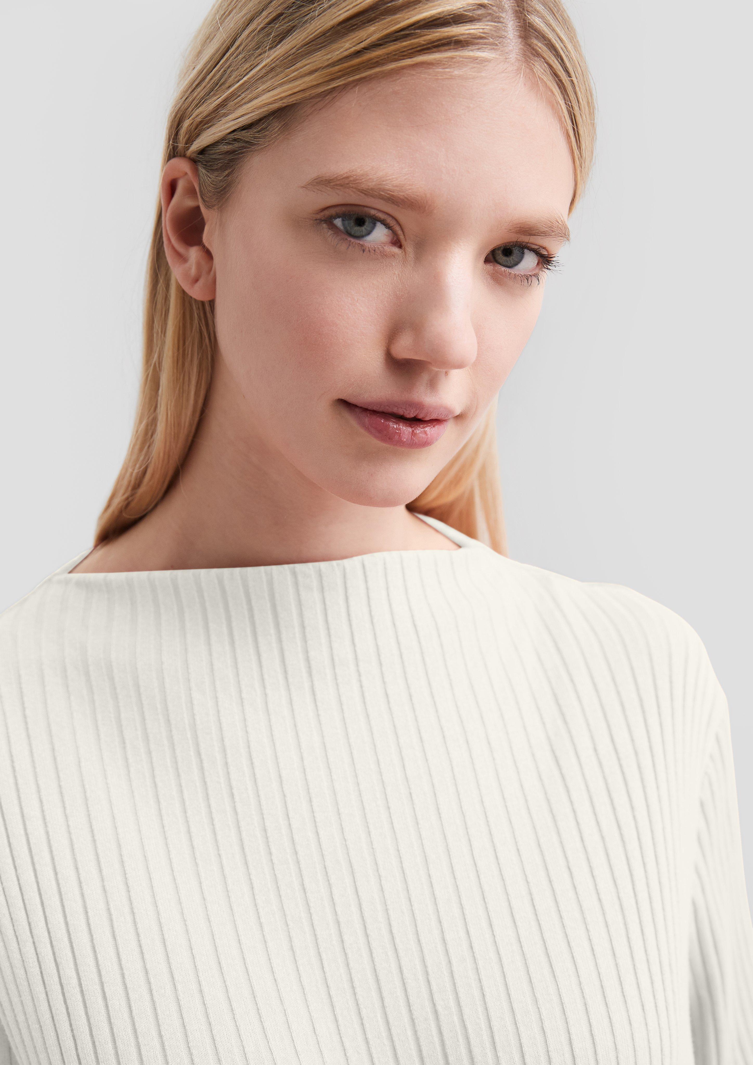 T-Shirt in 0200, 9999 & 4418