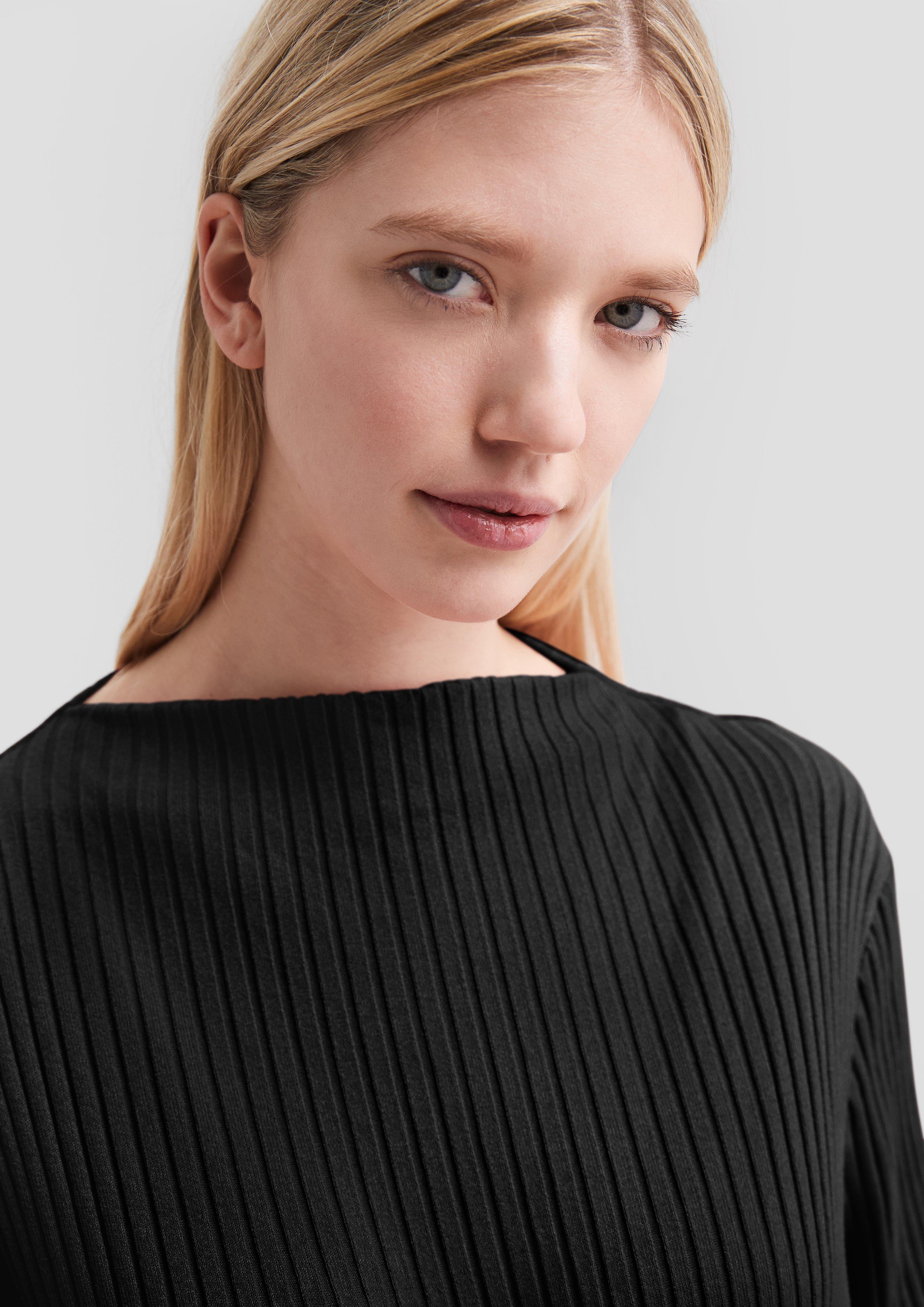 T-shirt in 9999, 0200 & 4418