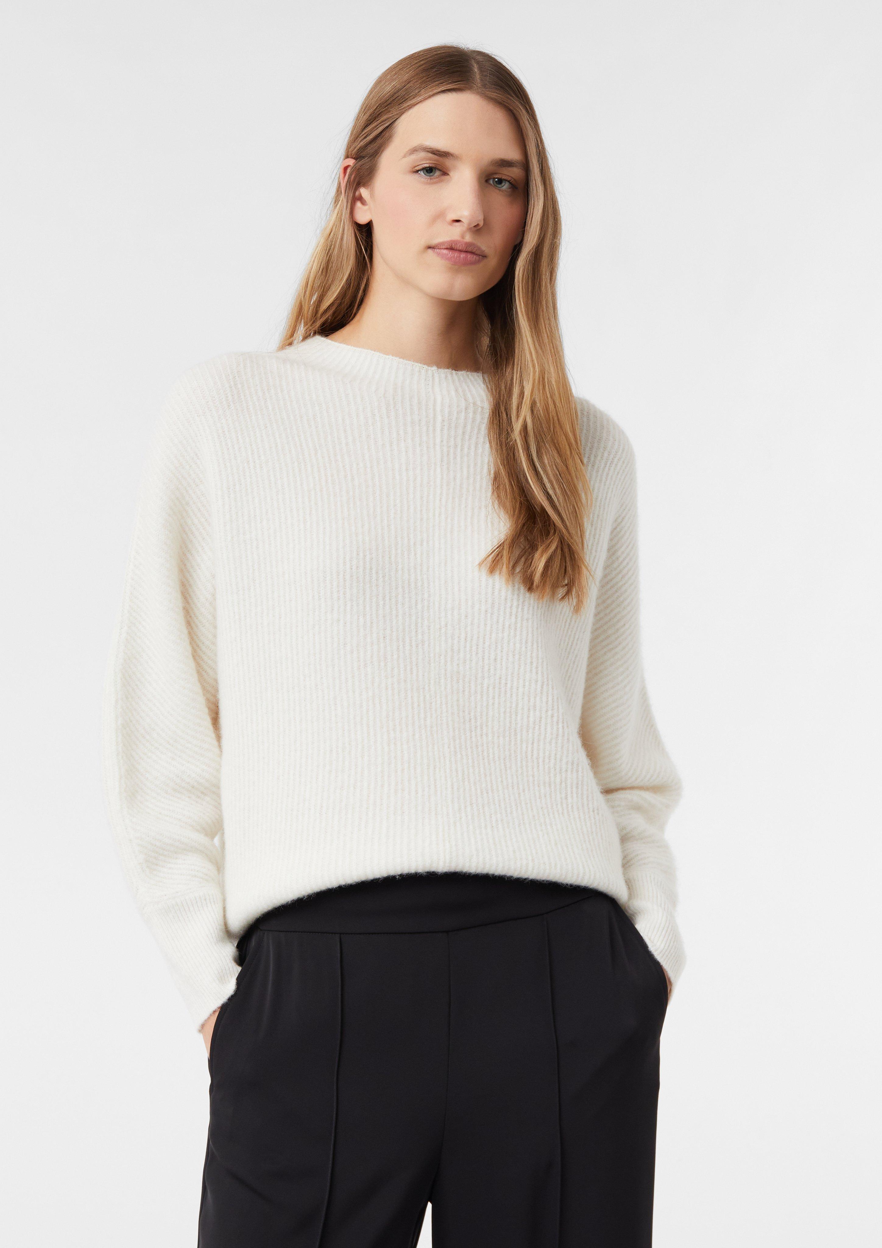 Knitted pullover in 