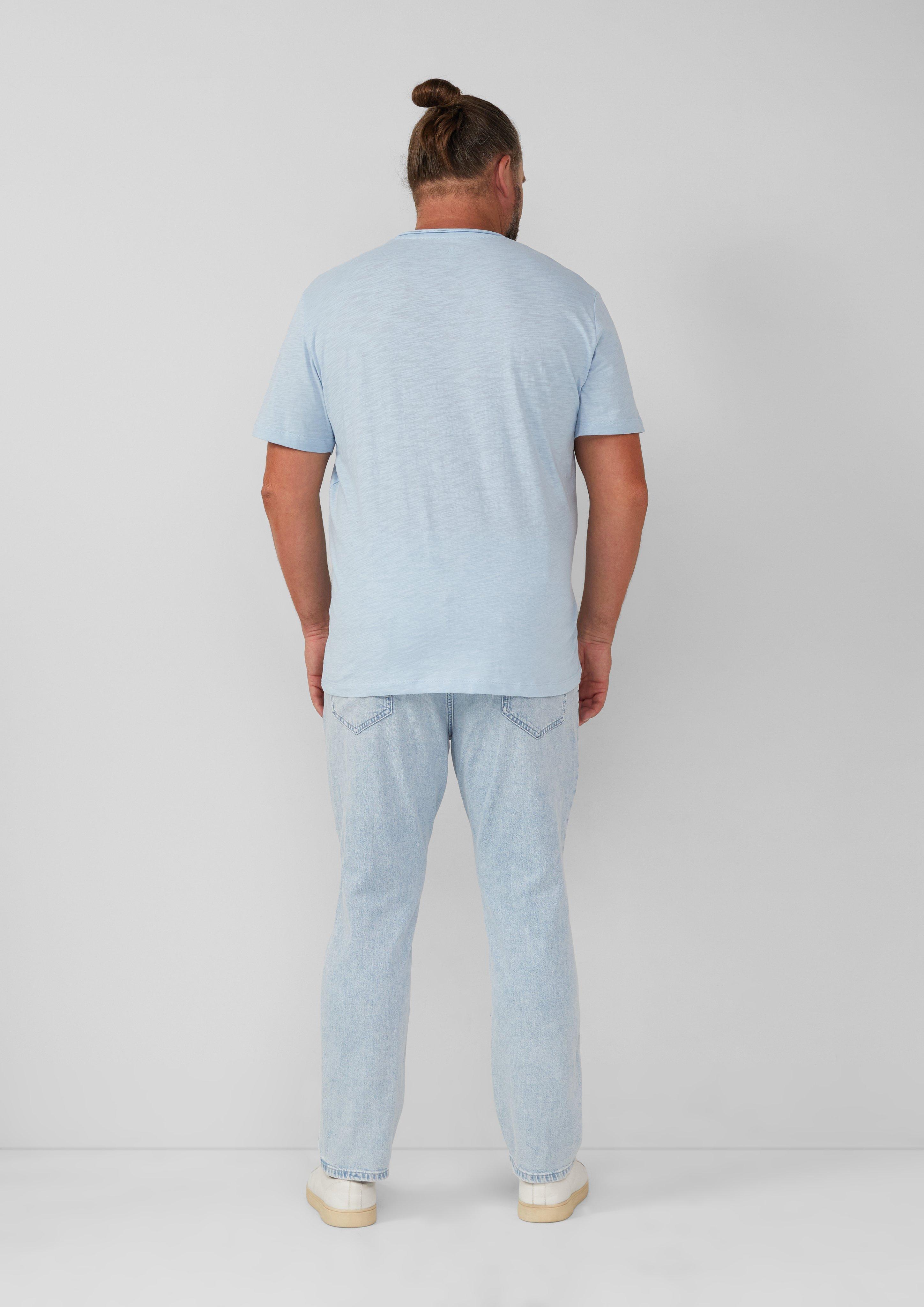 T-shirt in 50D2, 79D2, 59D2 & 01D2