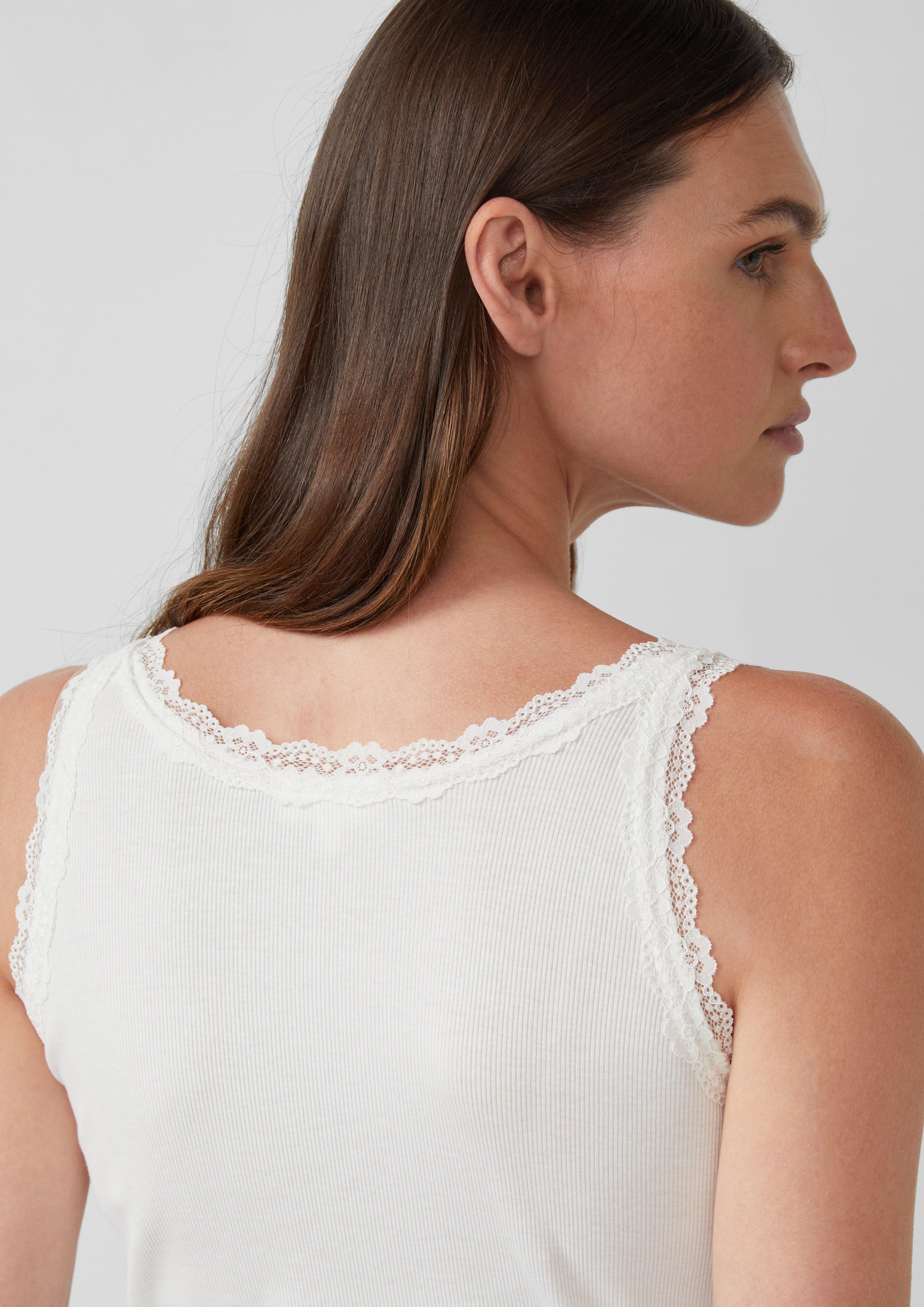 T-shirt in 0210, 9999 & 3902