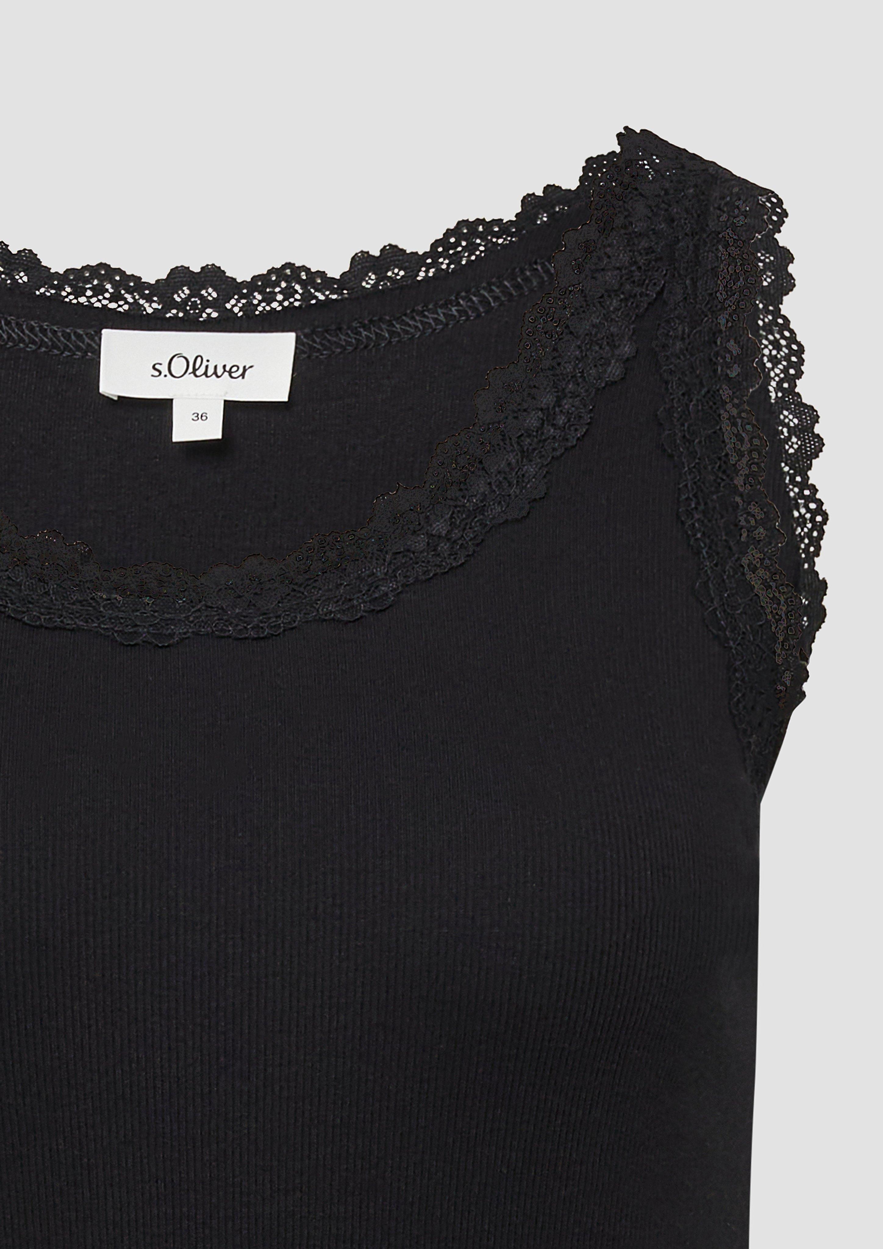 T-Shirt in 9999, 0210 & 3902