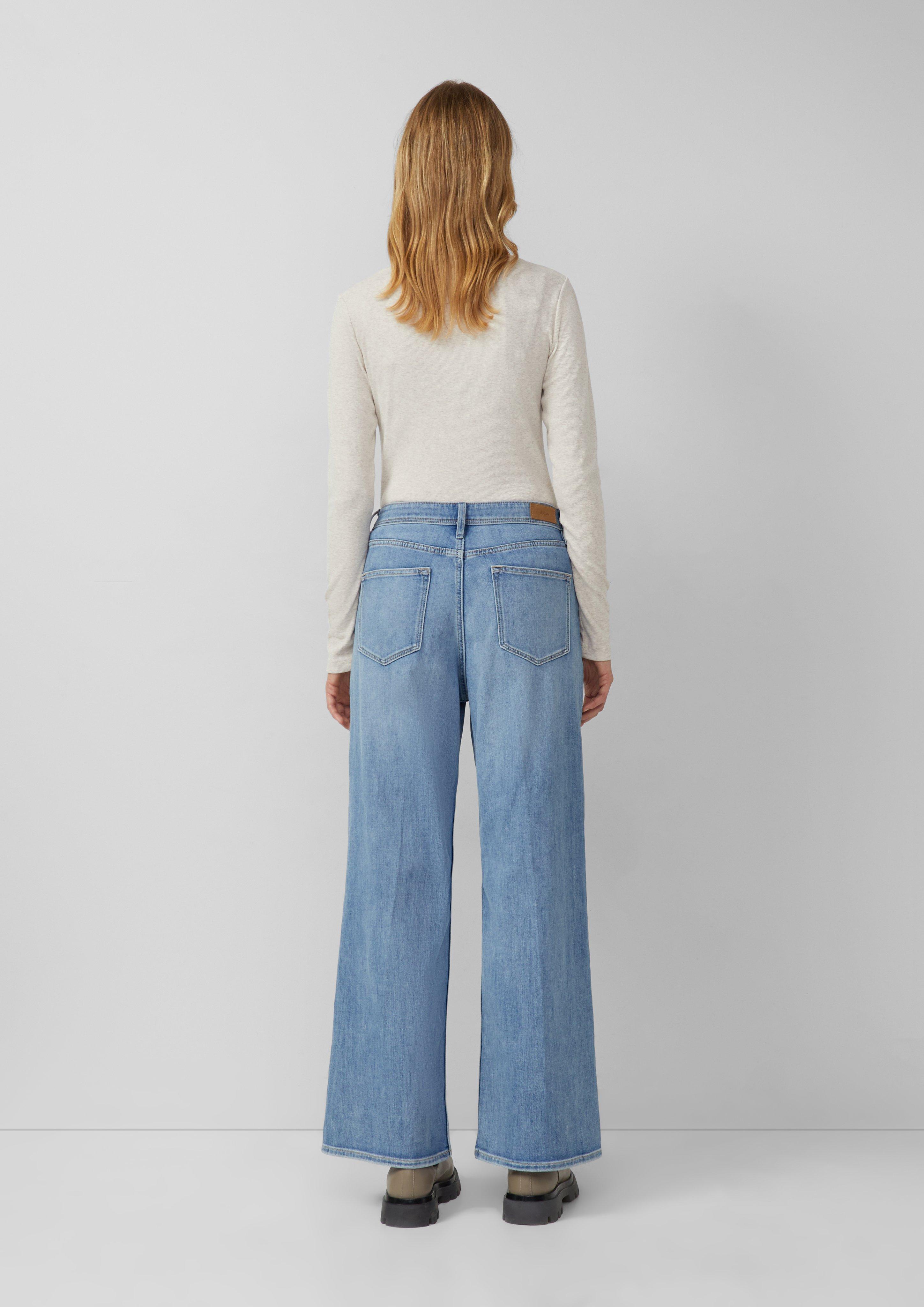 T-shirt in 81W9, 4156, 9999 & 8837