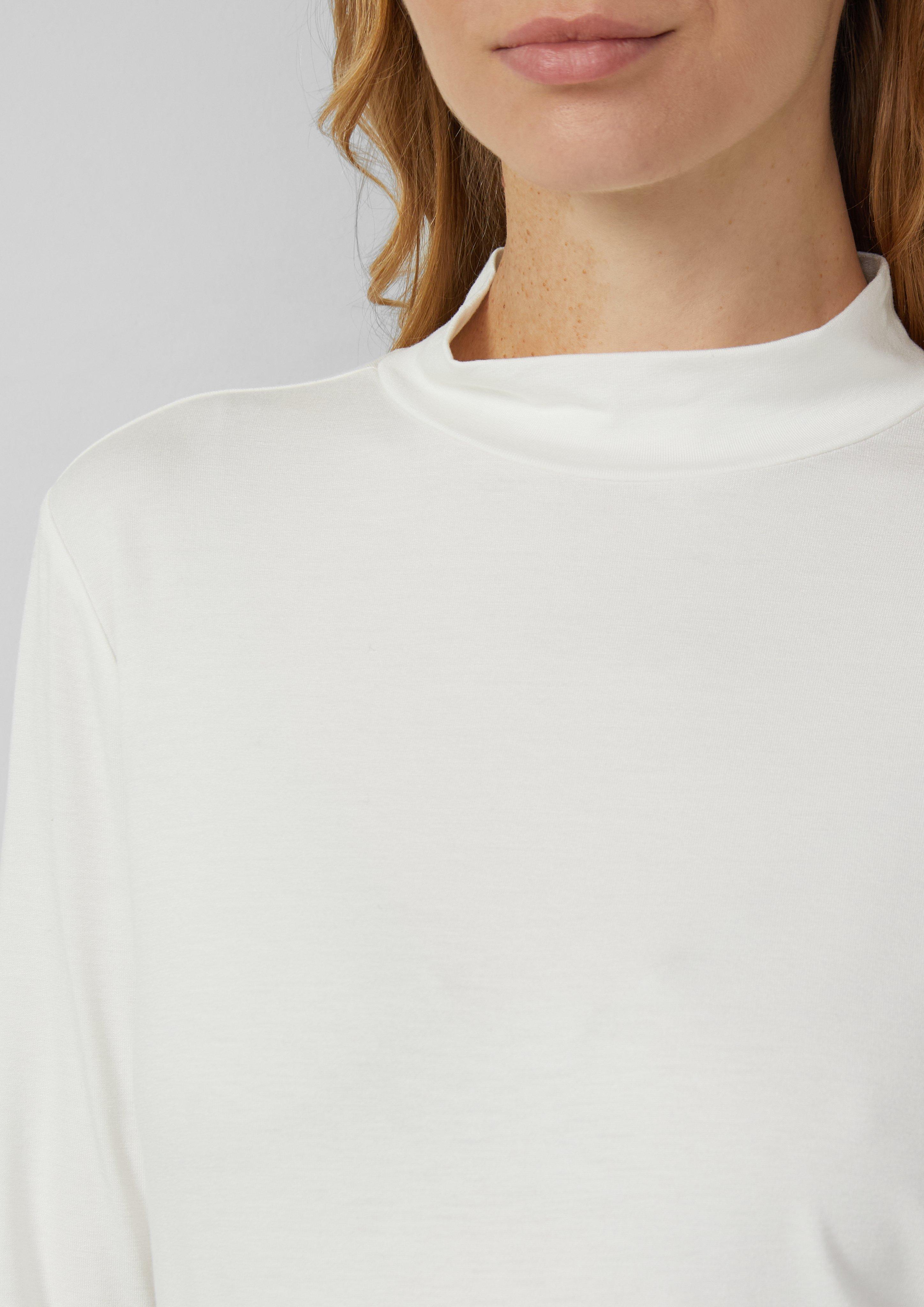 T-shirt in 0210, 3384, 98A2 & 9999