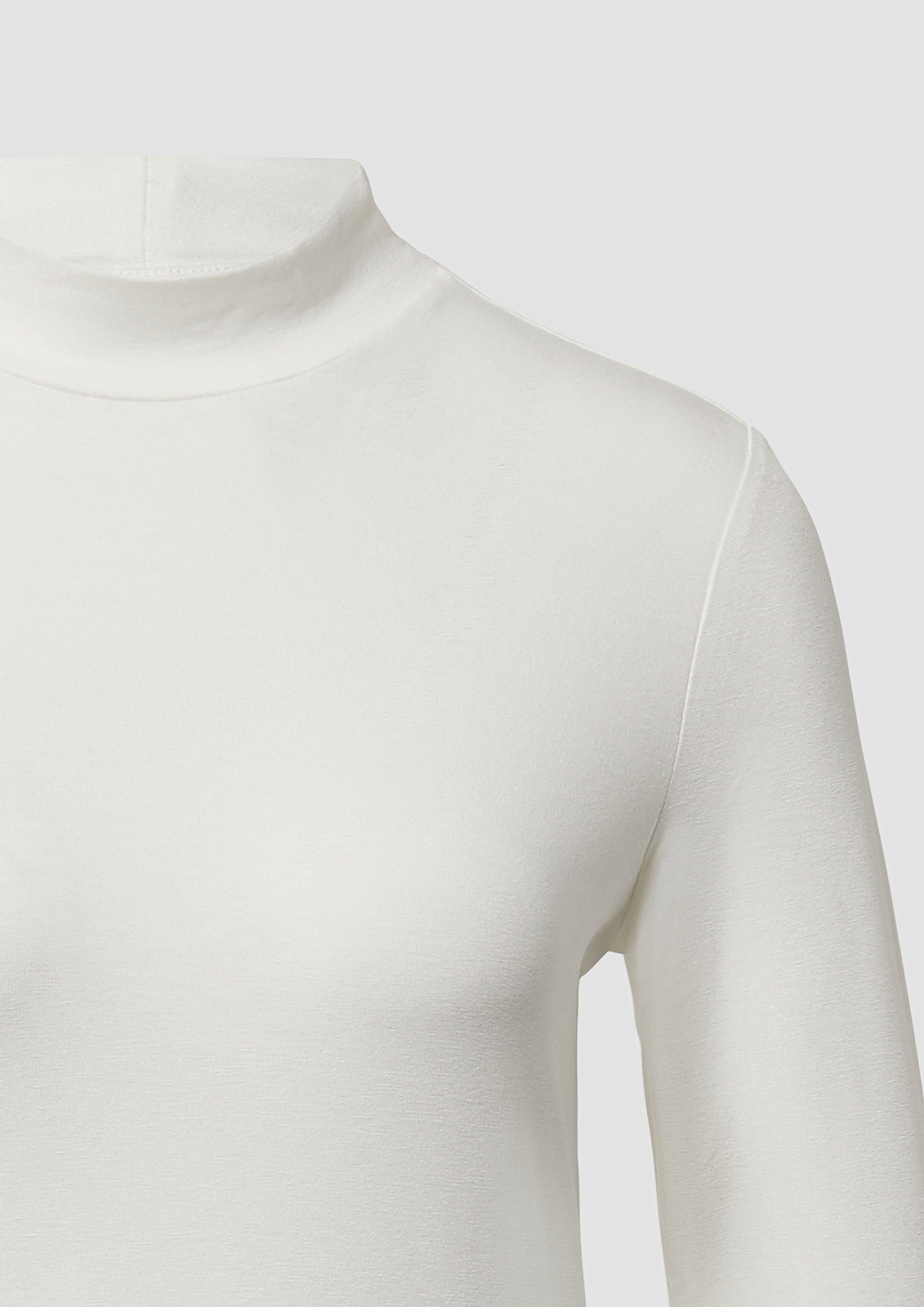 T-shirt in 0210, 3384, 98A2 & 9999