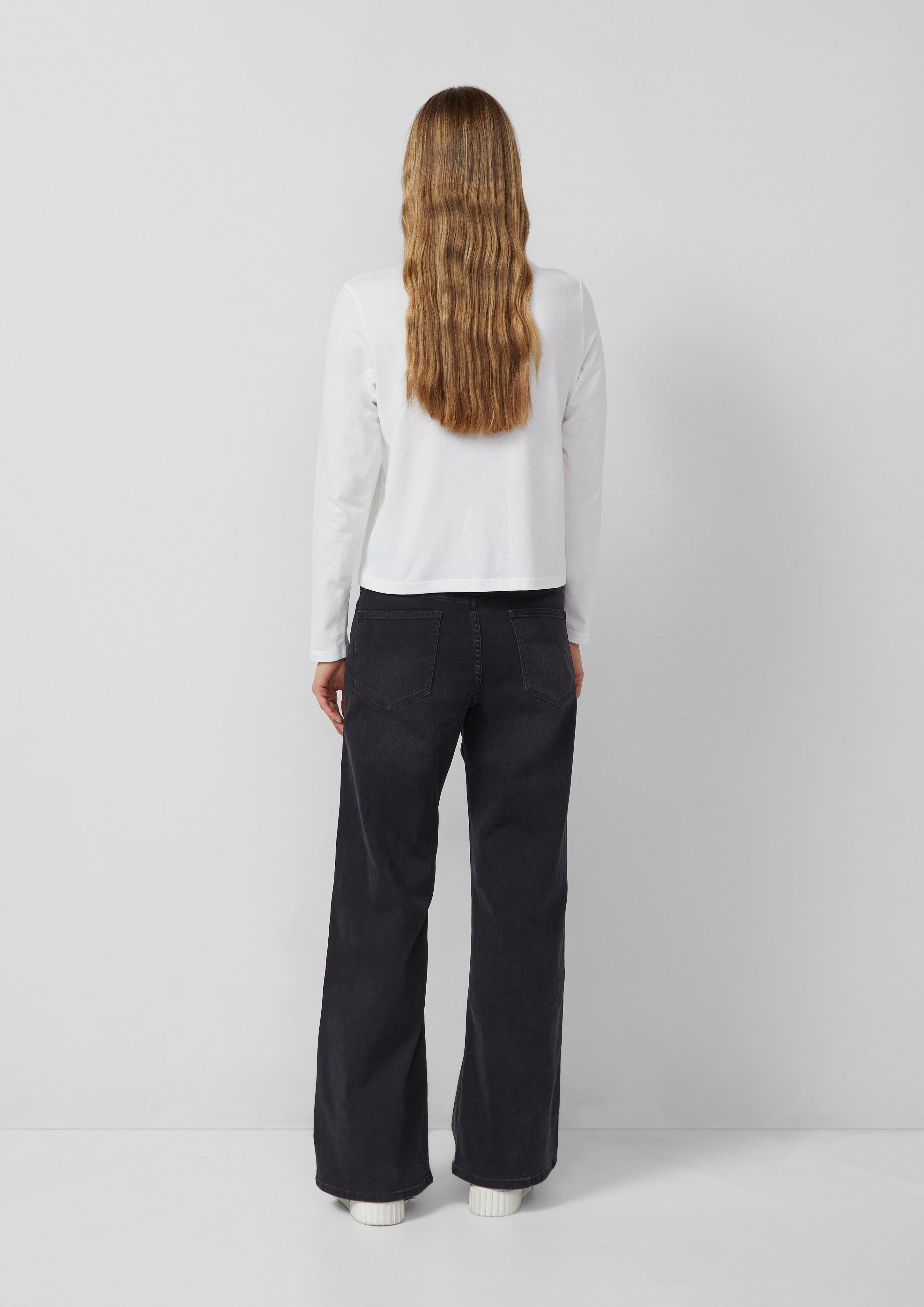 T-shirt in 01D0 & 02D1