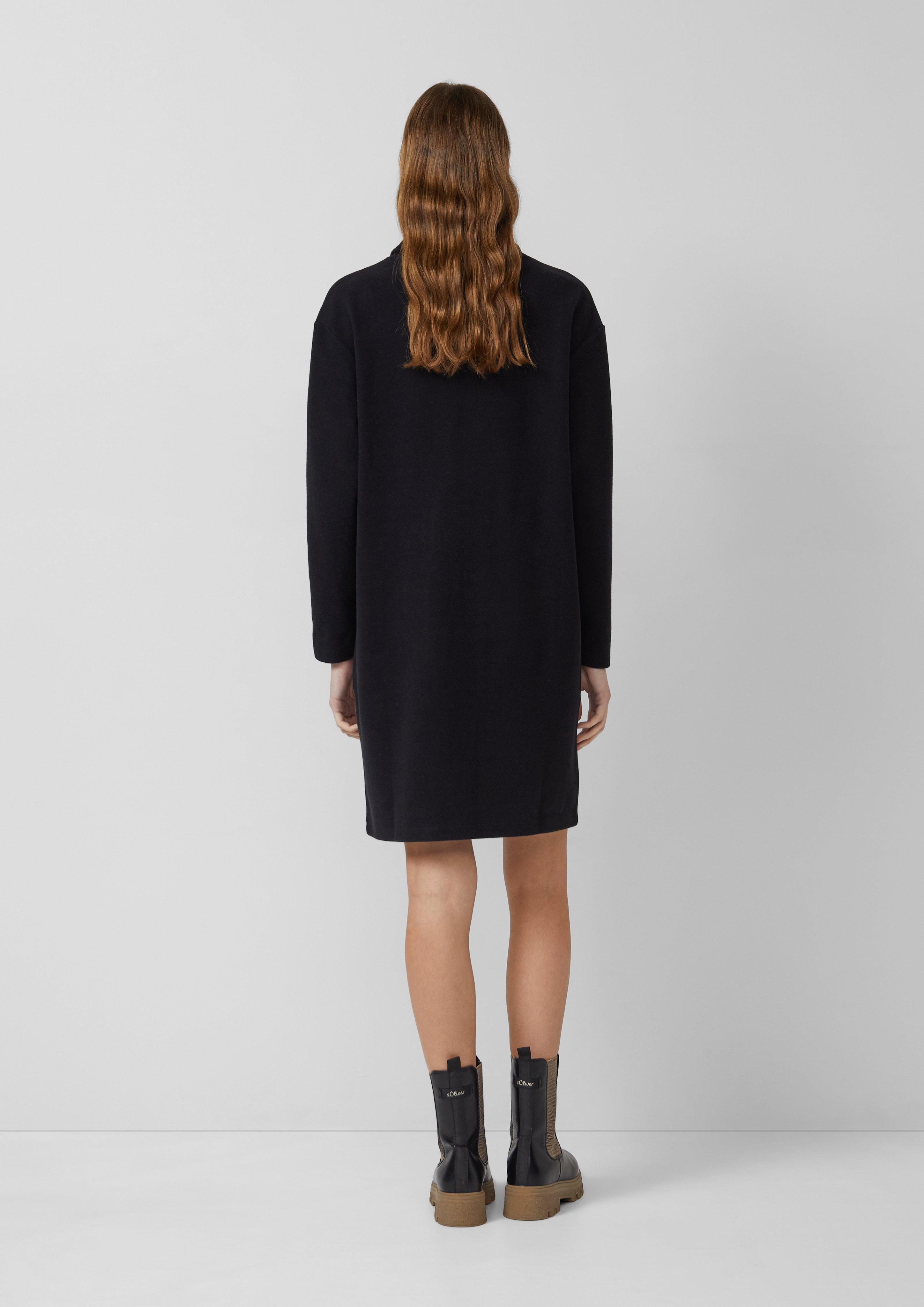 Kleid in 9999 & 81W9