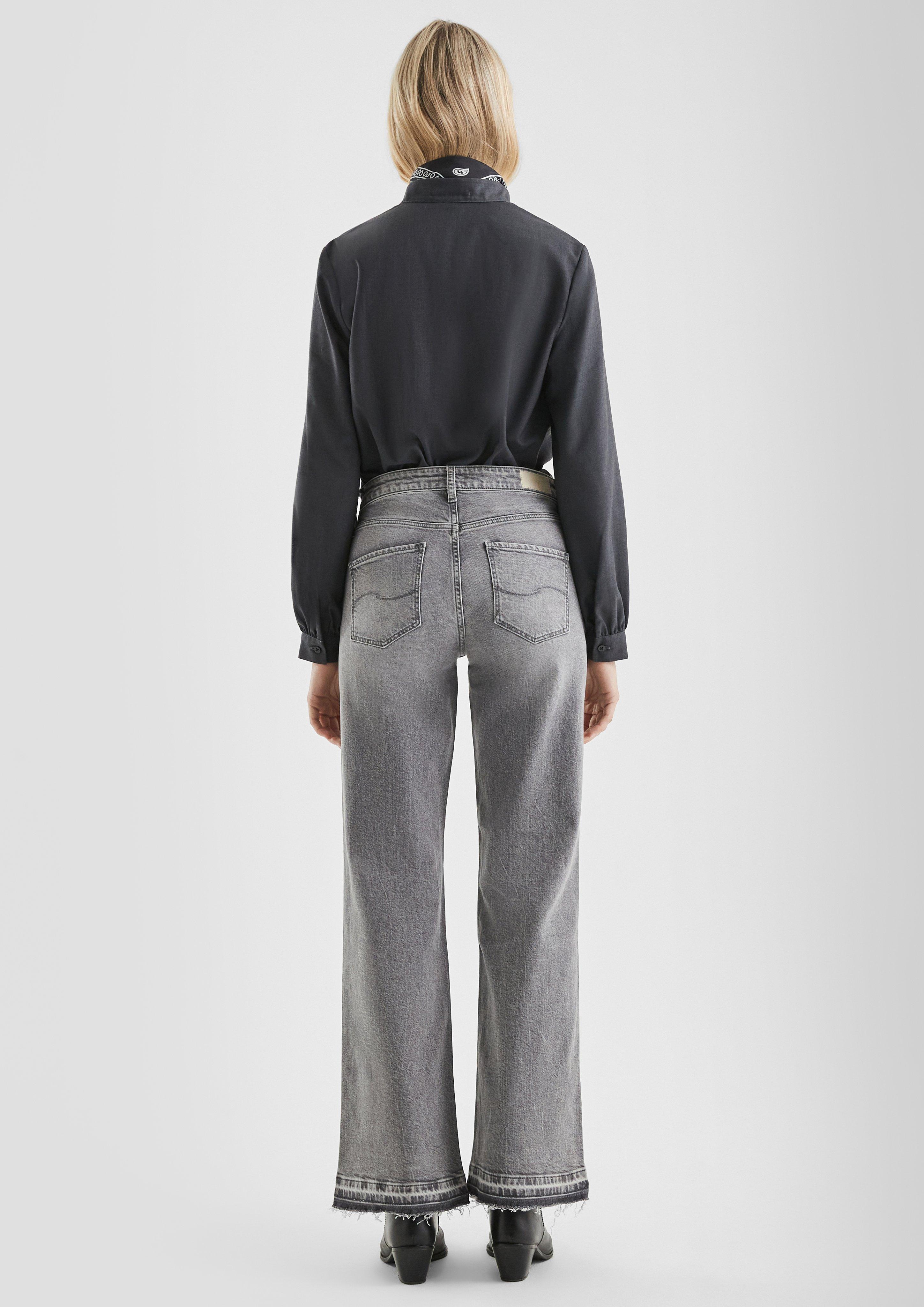 Jeans in 93Z7 & 57Z7