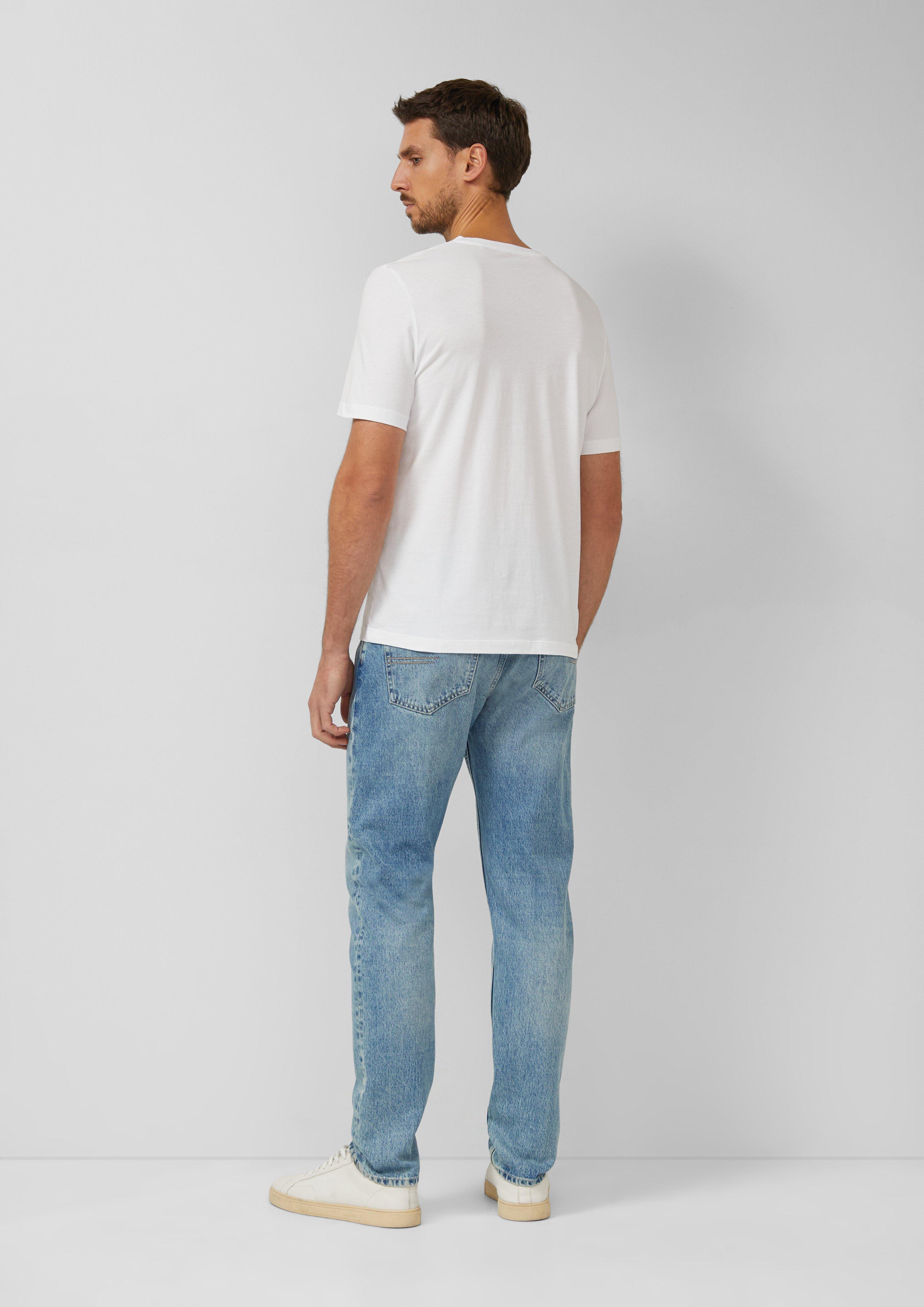 T-shirt in 0100, 5978, 9999, 1622, 7983 & 6244