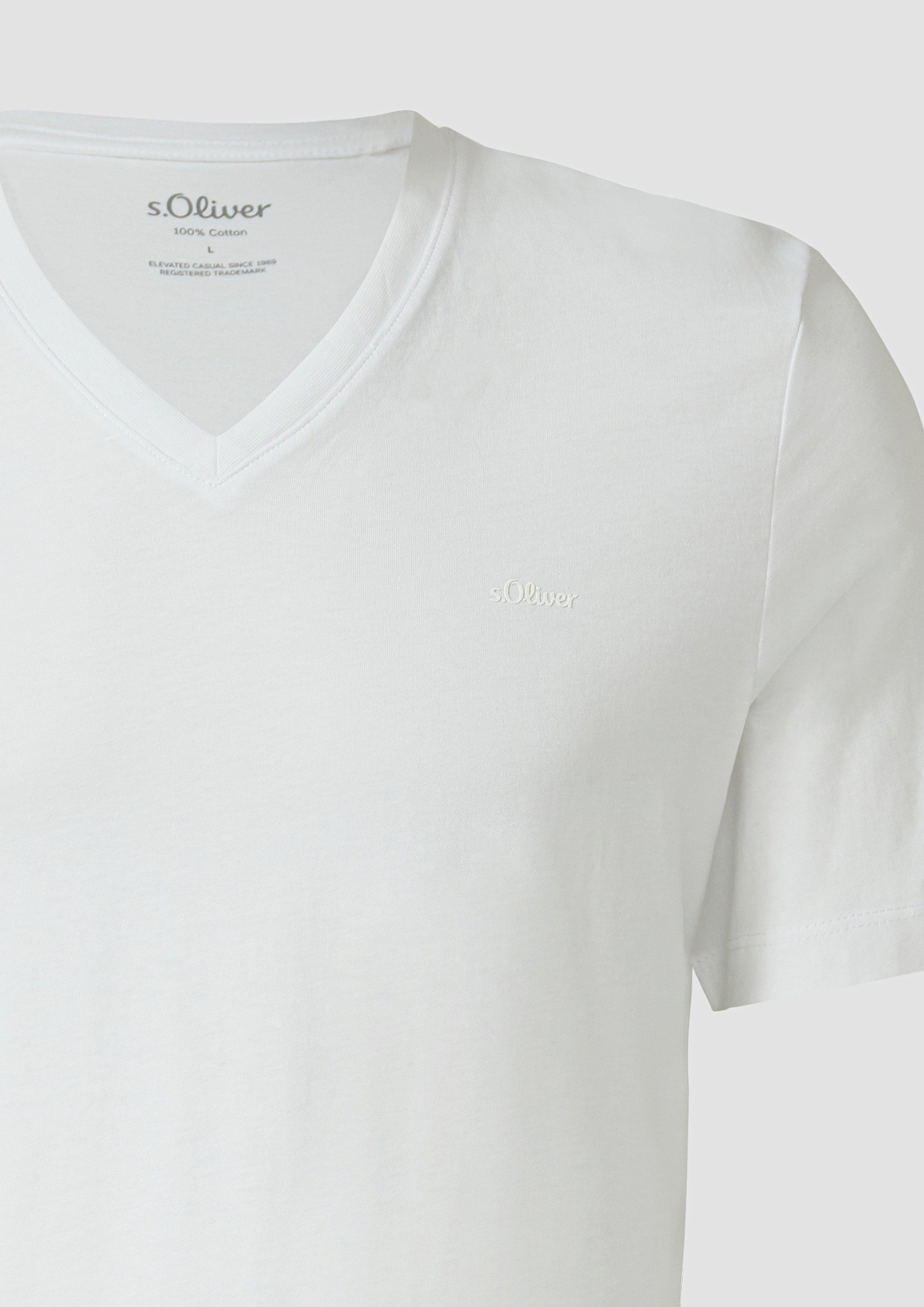 T-shirt in 0100, 5978, 9999, 1622, 7983 & 6244