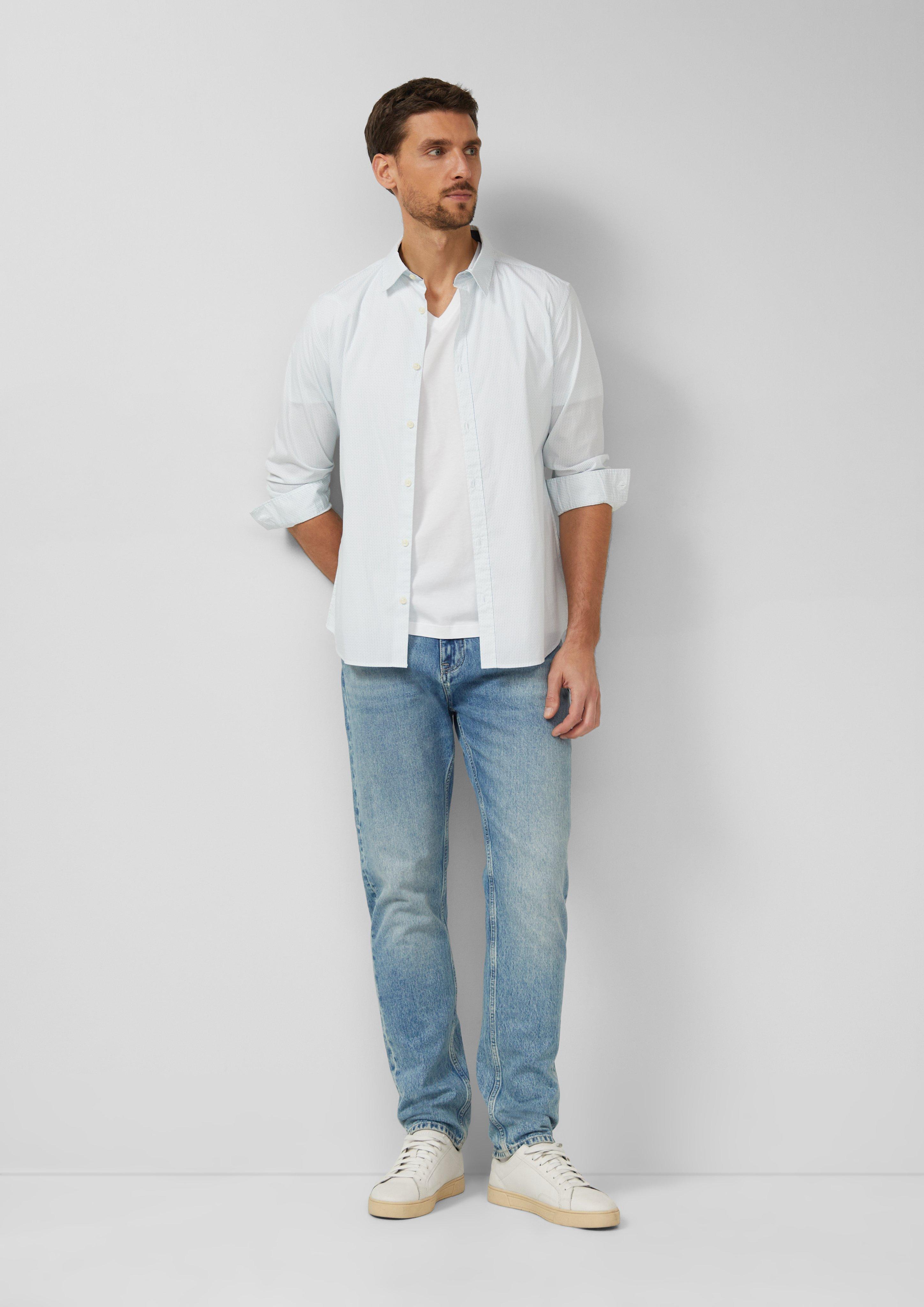 T-shirt in 0100, 5978, 9999, 1622, 7983 & 6244