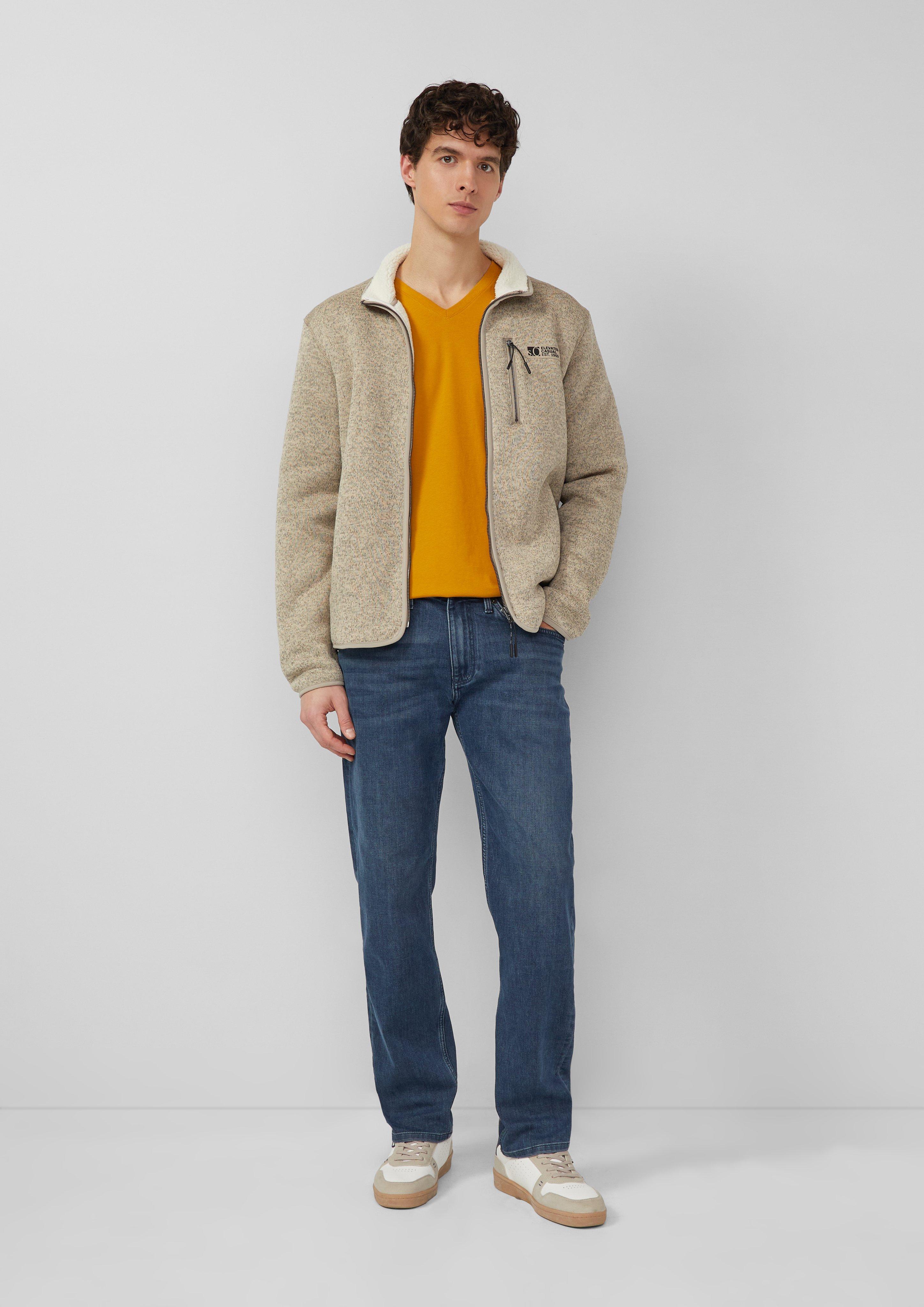 T-shirt in 1622, 0100, 5978, 9999, 7983 & 6244