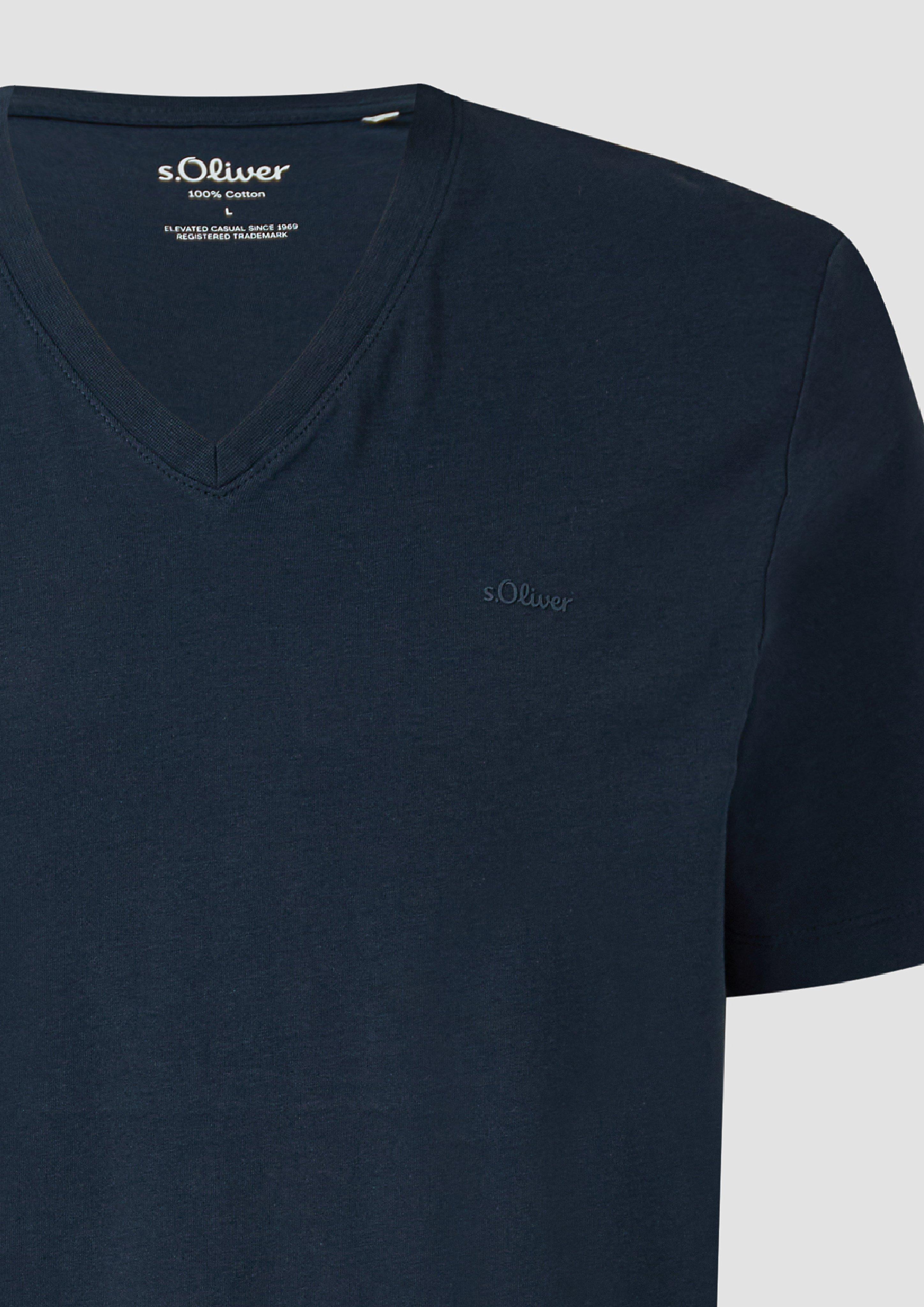 T-shirt in 5978, 0100, 9999, 1622, 7983 & 6244