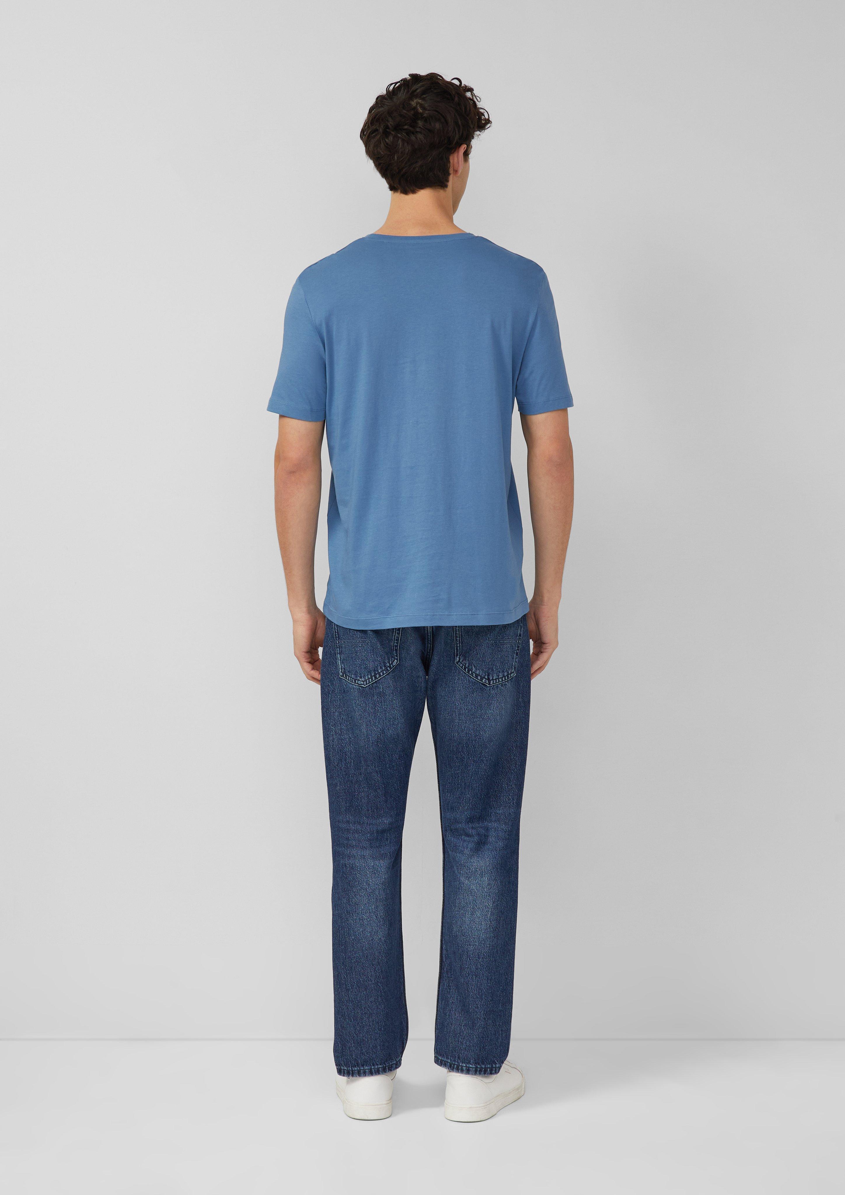 T-shirt in 6244, 0100, 5978, 9999, 1622 & 7983