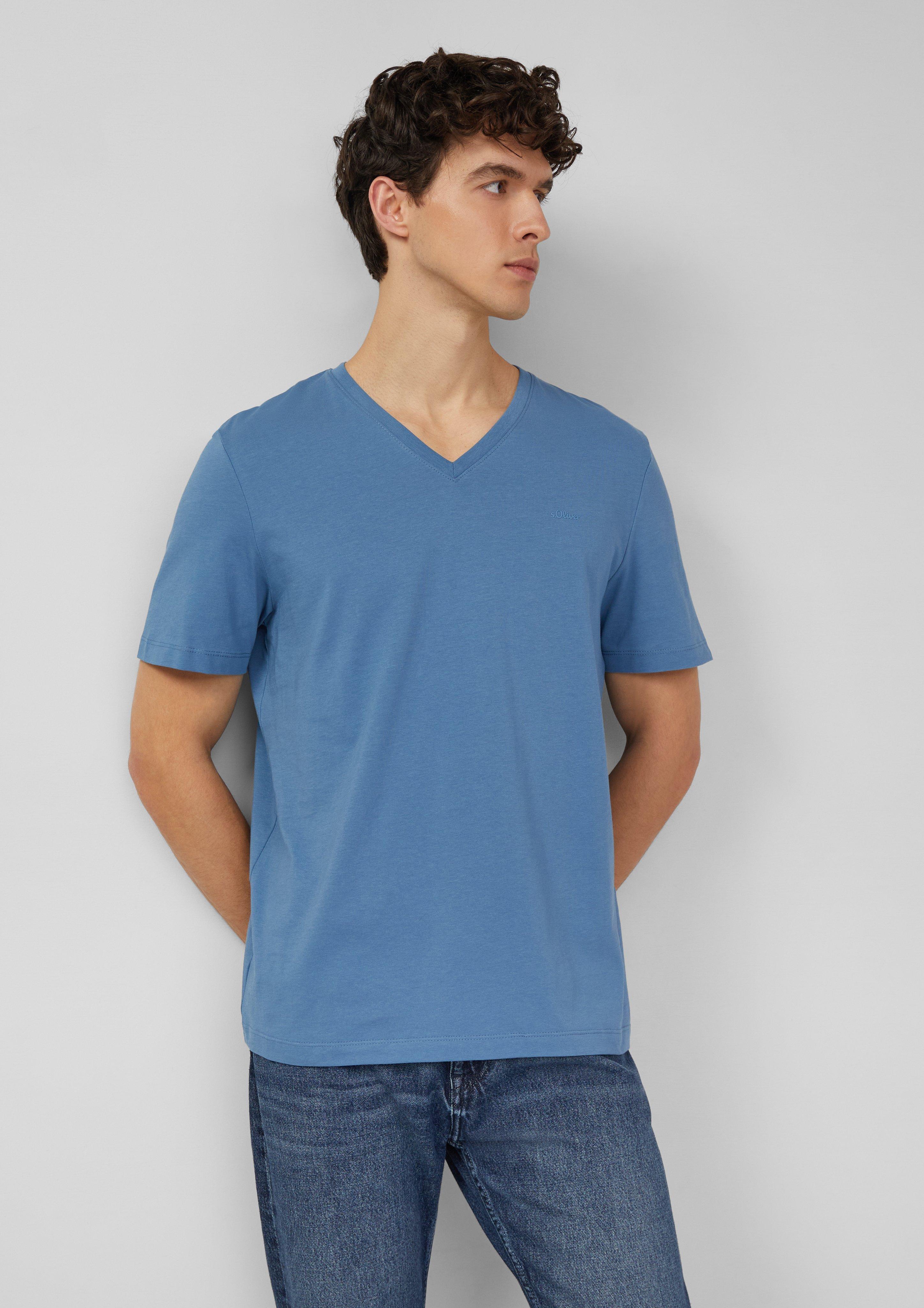 T-shirt in 6244, 0100, 5978, 9999, 1622 & 7983