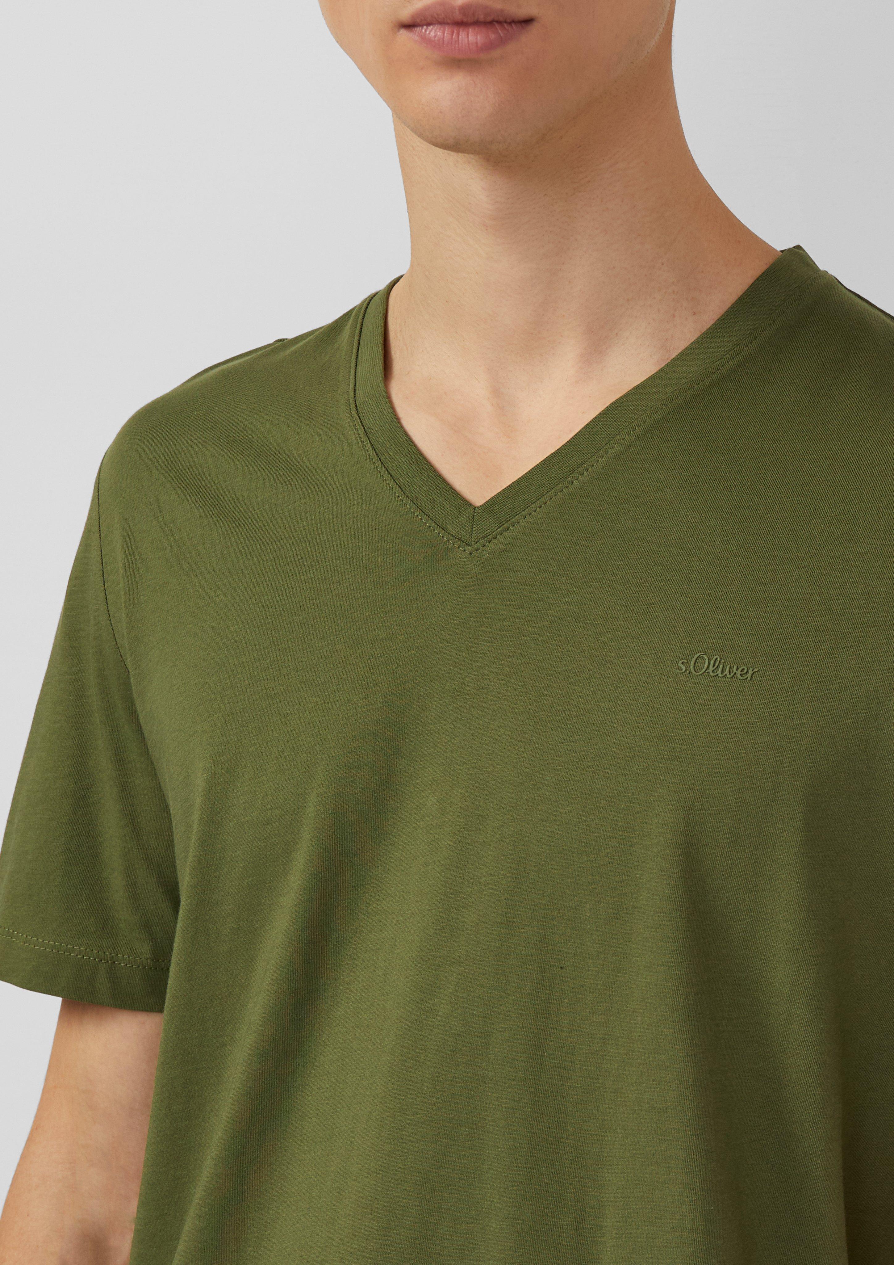 T-shirt in 7983, 0100, 5978, 9999, 1622 & 6244