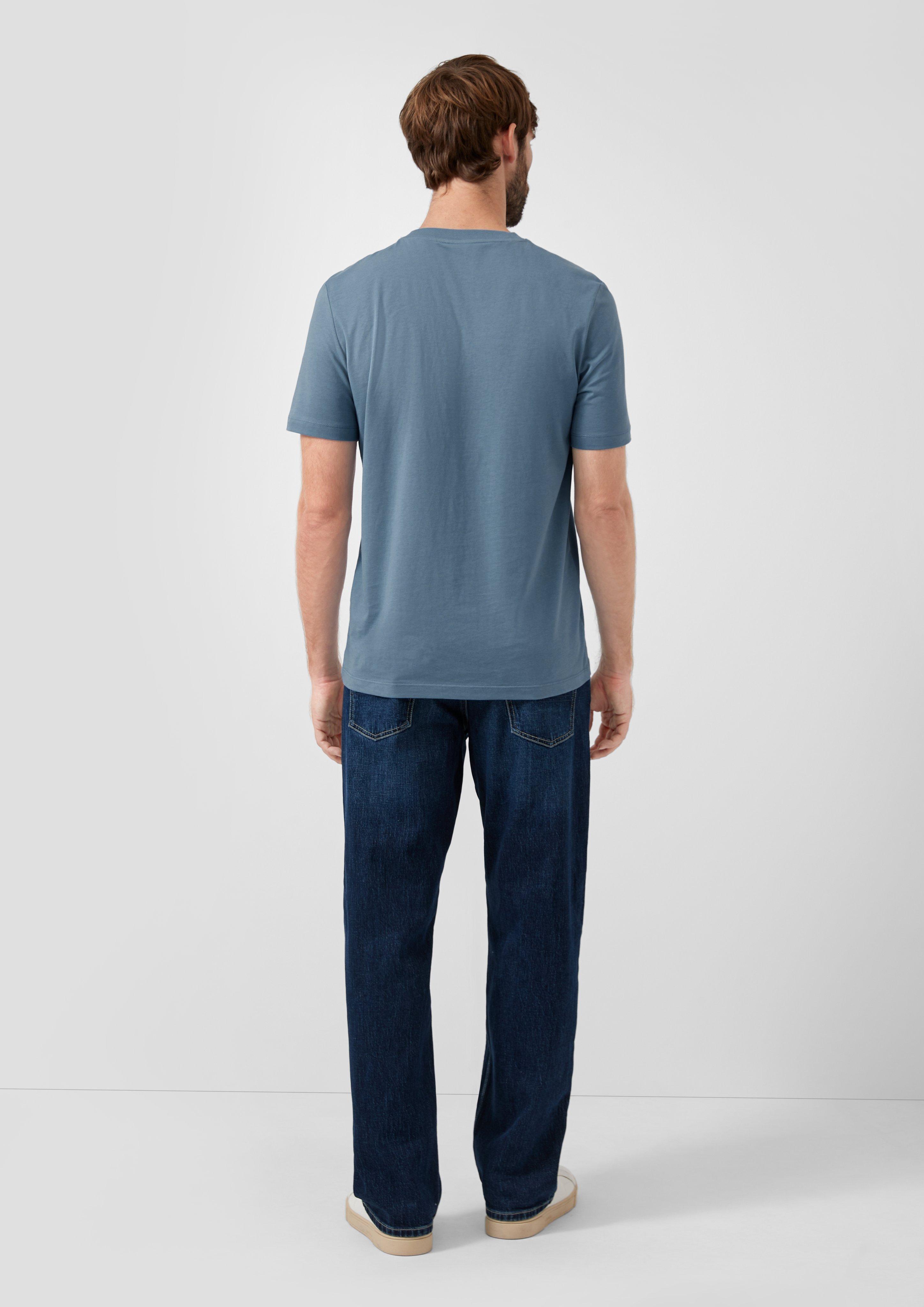 T-shirt in 62D2, 62D1, 16D1, 01D2, 58D1, 79D1, 79D2 & 58D2