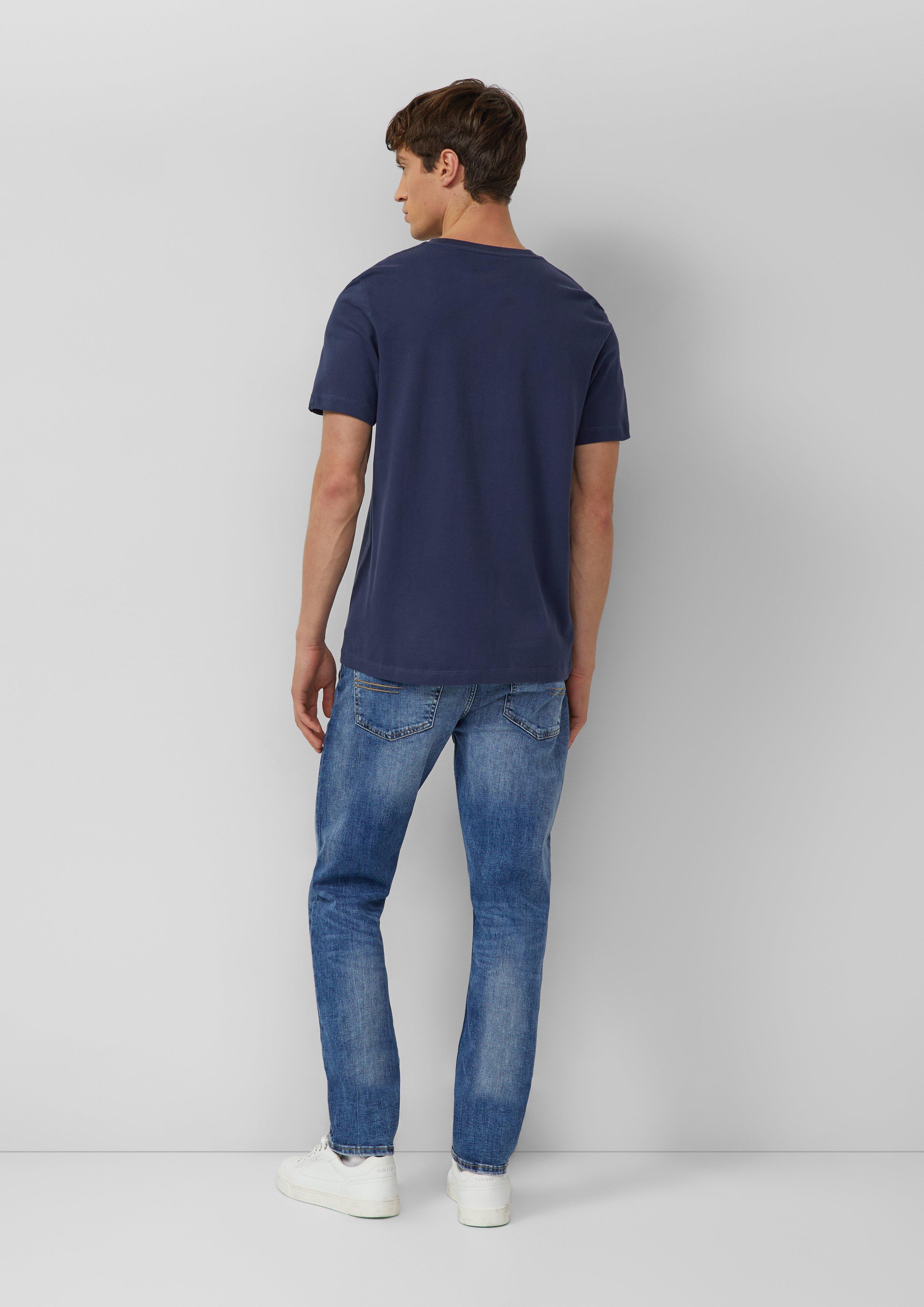 T-shirt in 5826, 6244 & 7983