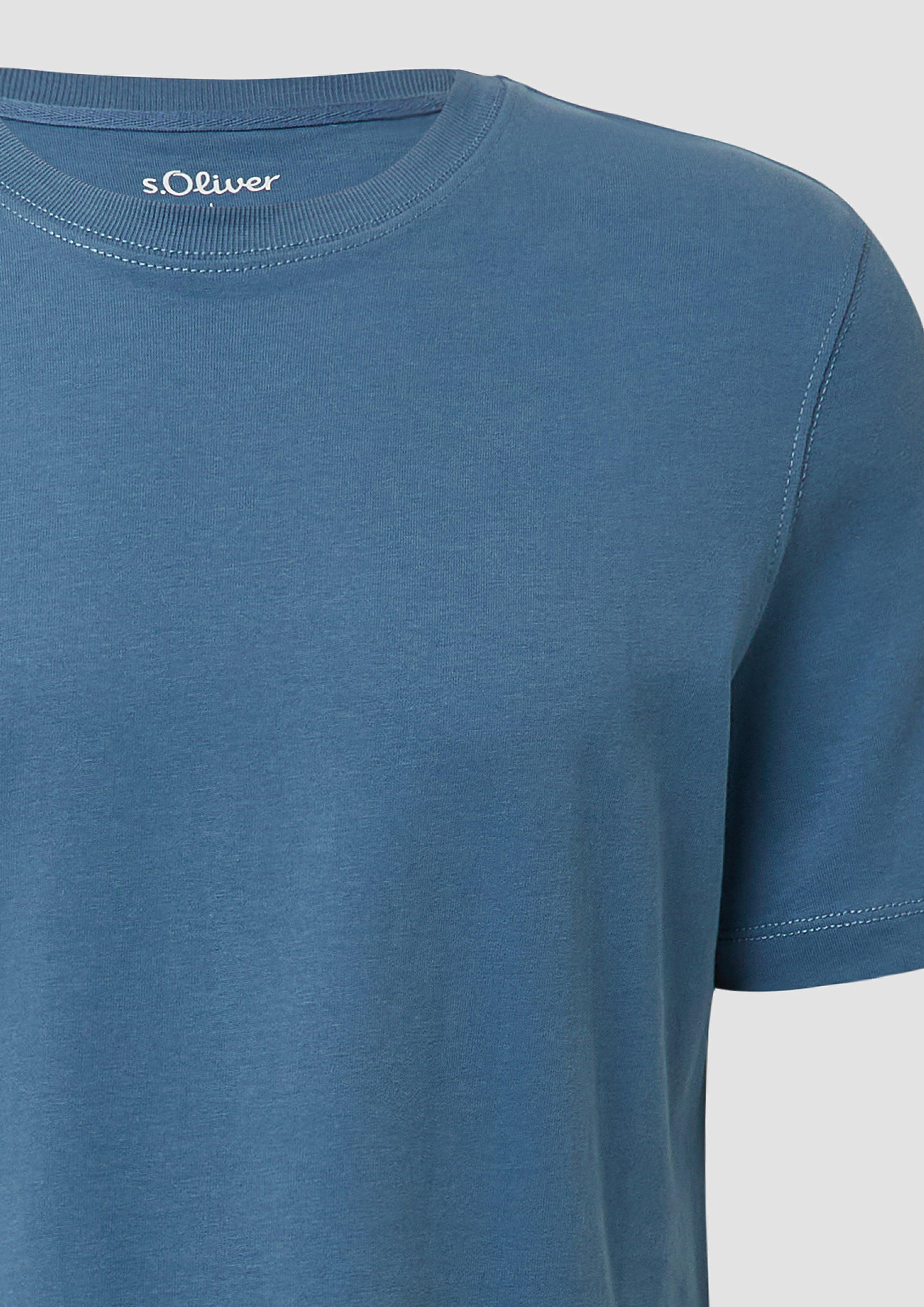 T-shirt in 6244, 5826 & 7983