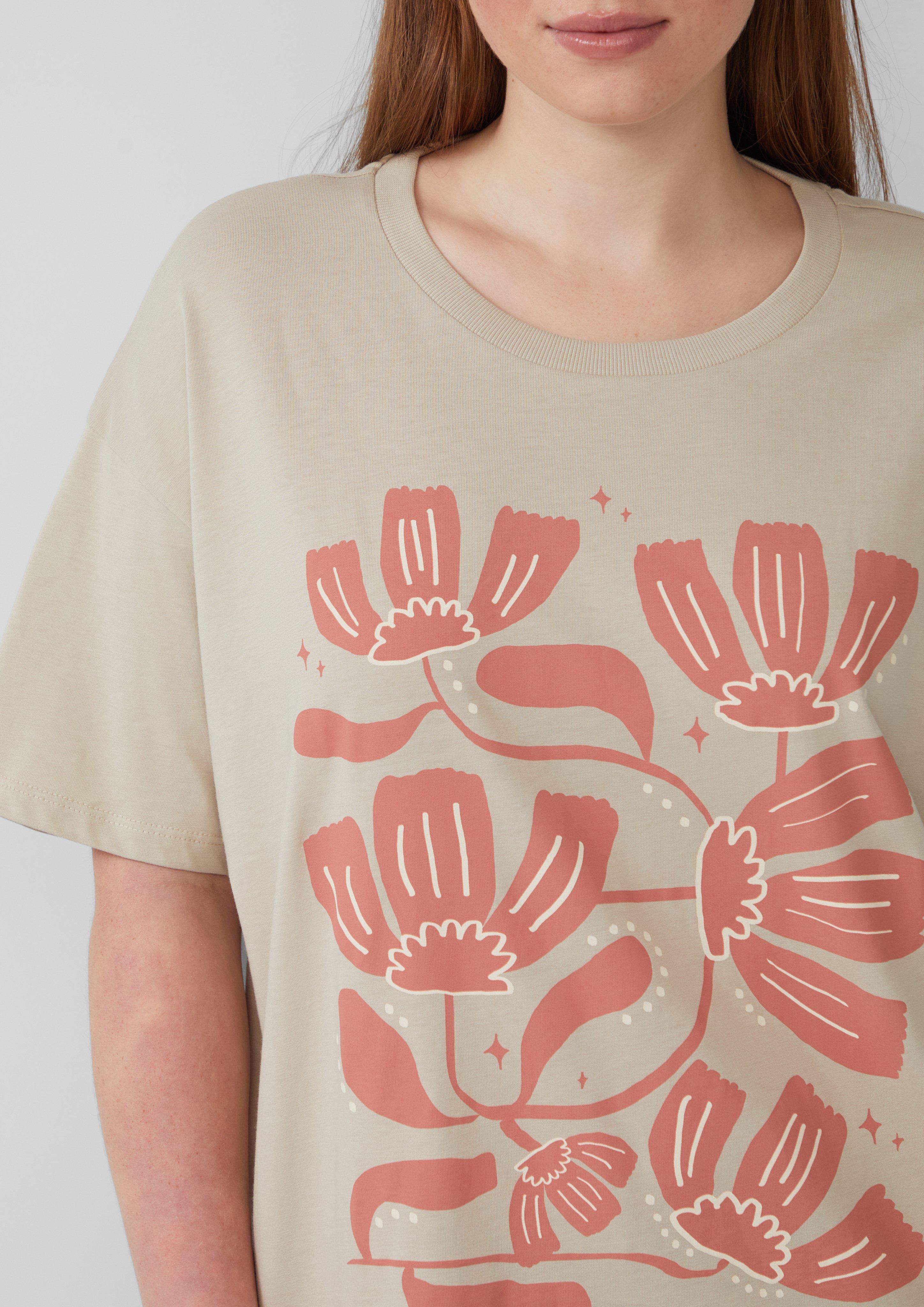 T-shirt in 81D2, 44D1 & 02D0