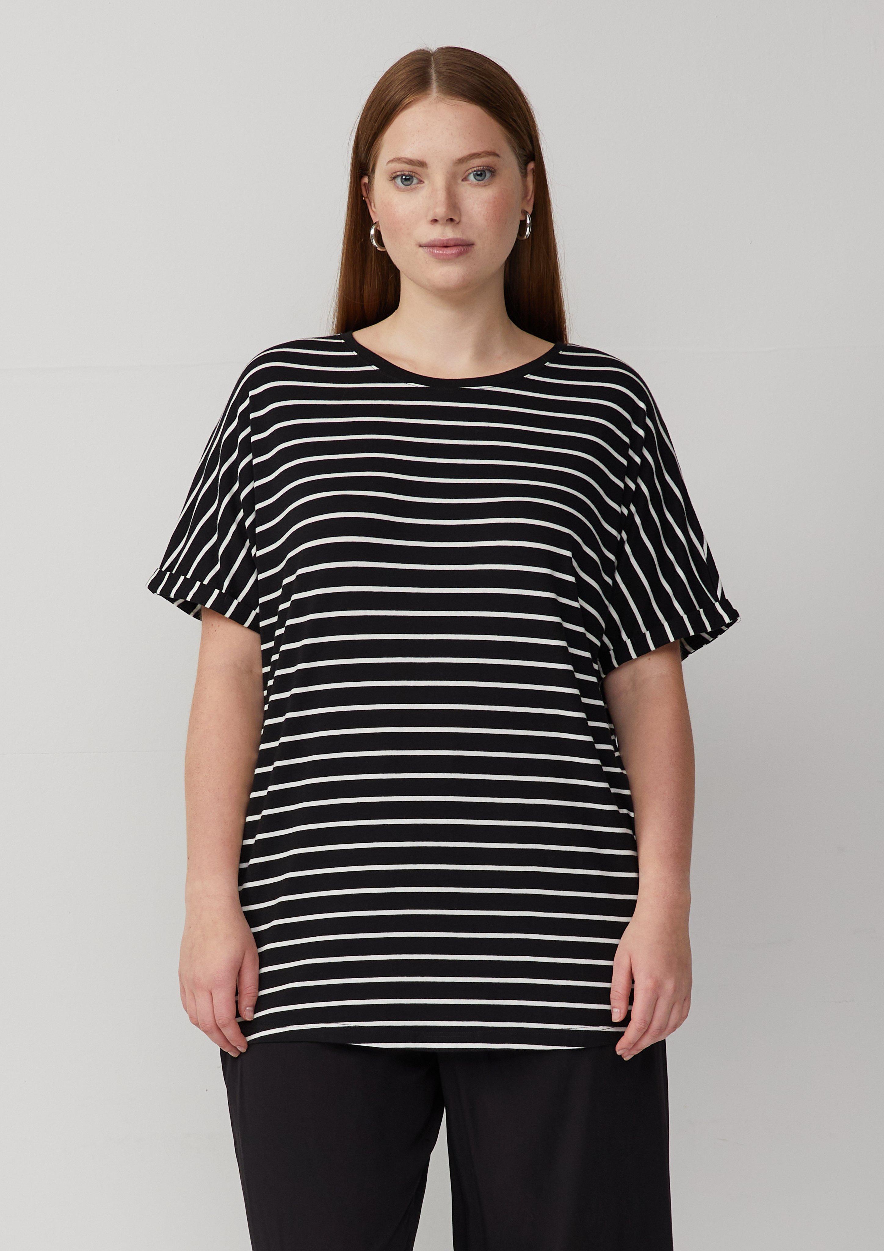 T-shirt in 99G0 & 44G0