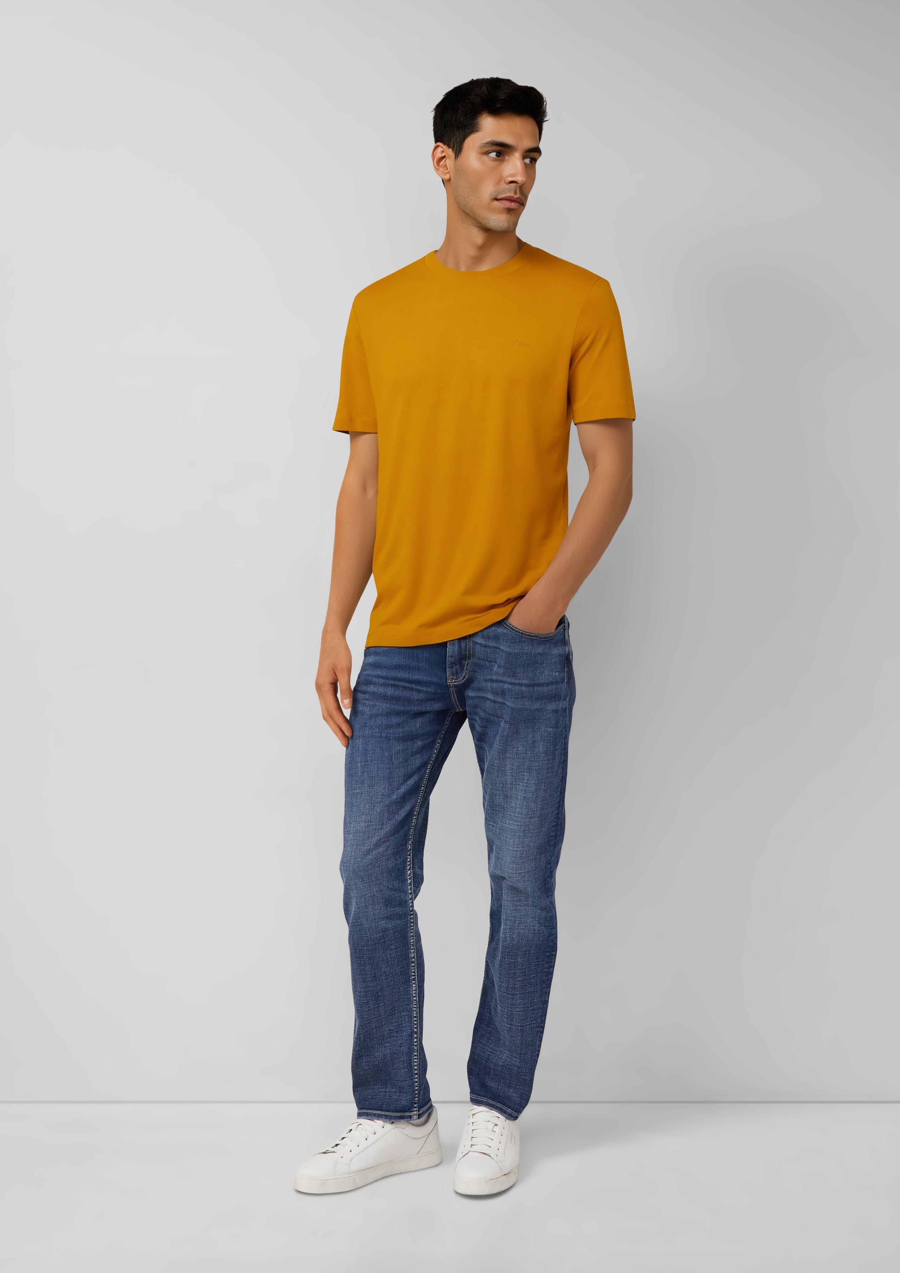 T-shirt in 1622, 3907, 8623, 9576 & 5007