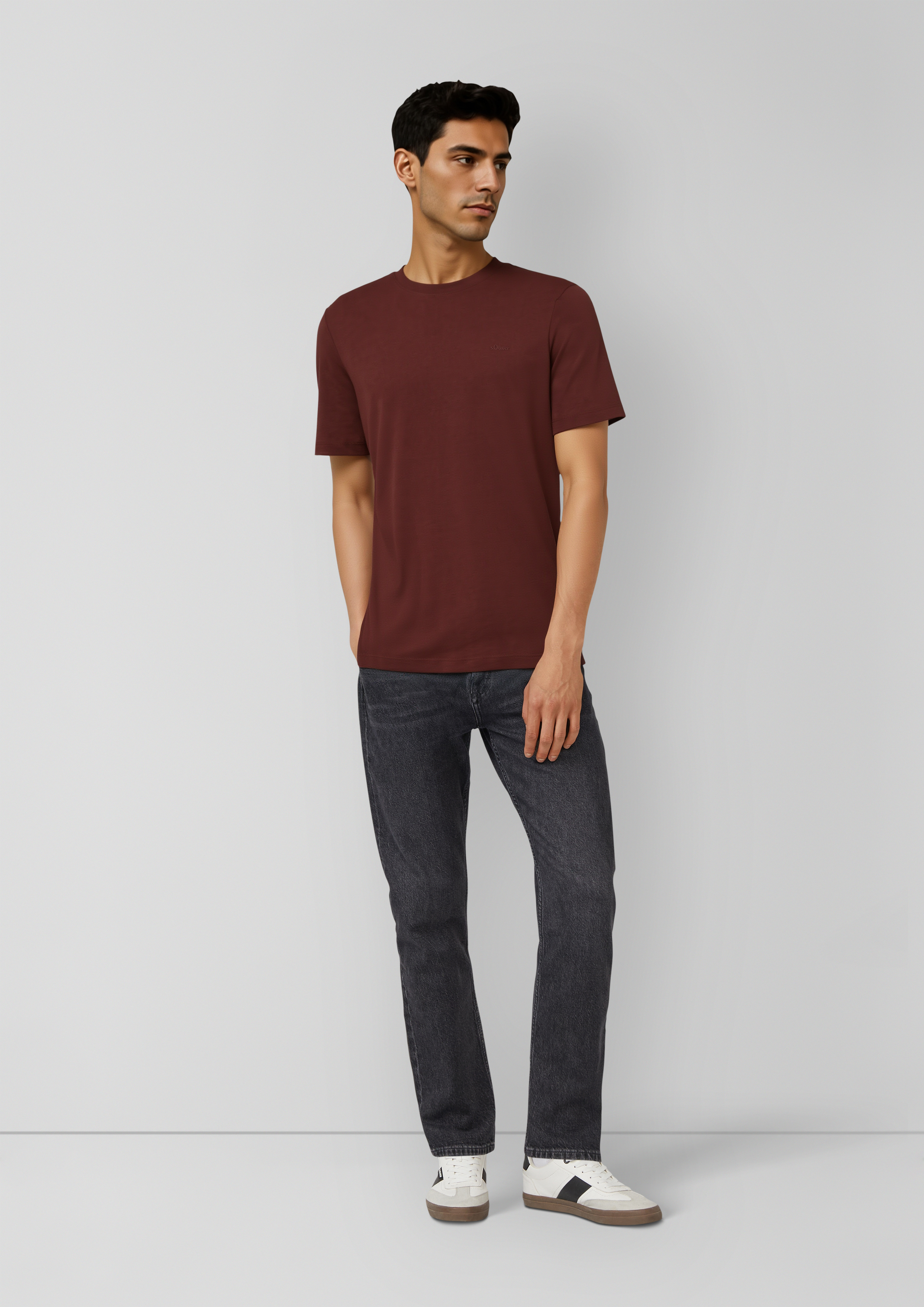 T-shirt in 3907, 1622, 8623, 9576 & 5007