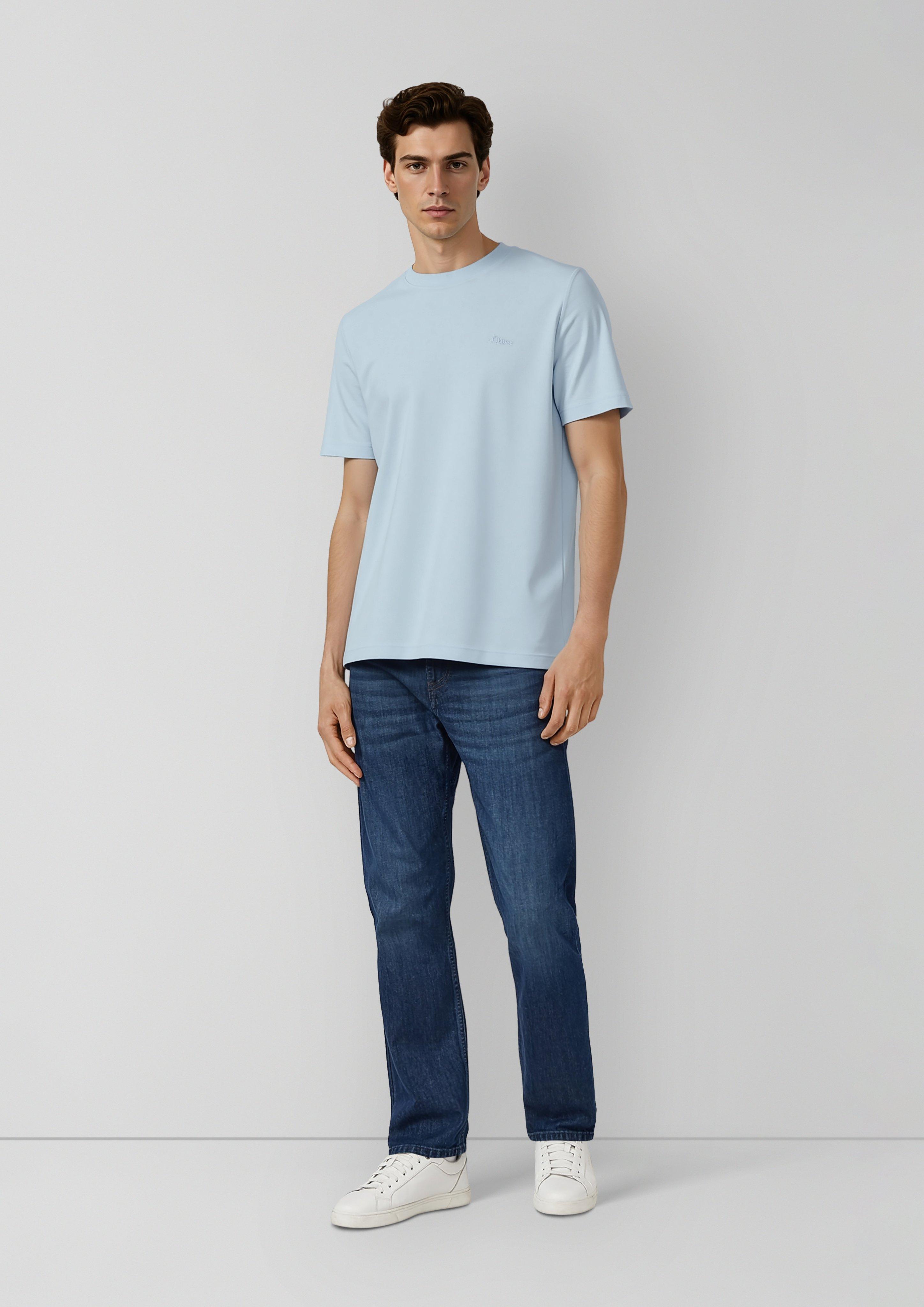 T-Shirt in 5007, 1622, 3907, 8623 & 9576