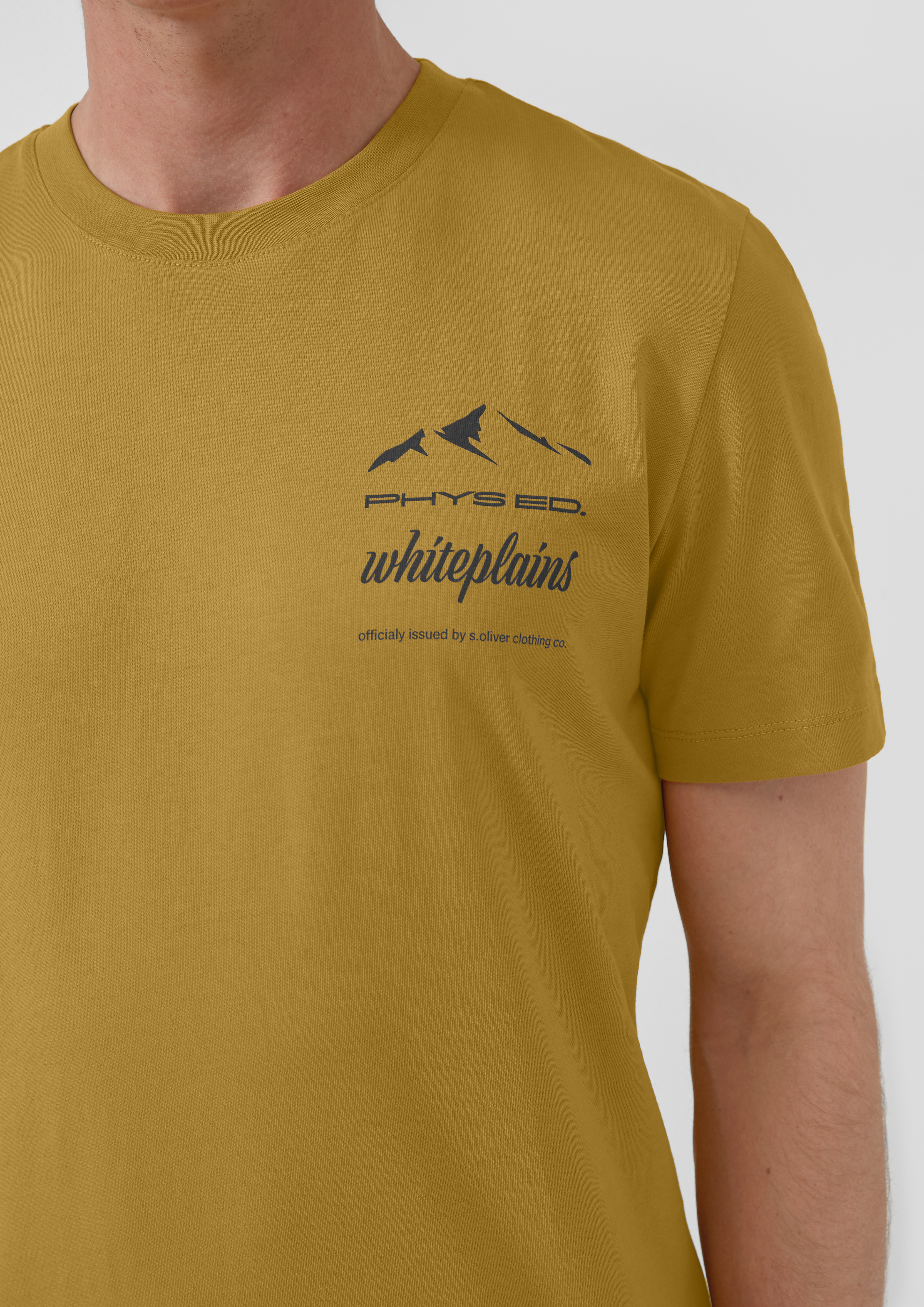 T-shirt in 16D2, 86D2, 99D1, 99D2, 16D1, 01D2, 01D1 & 39D1