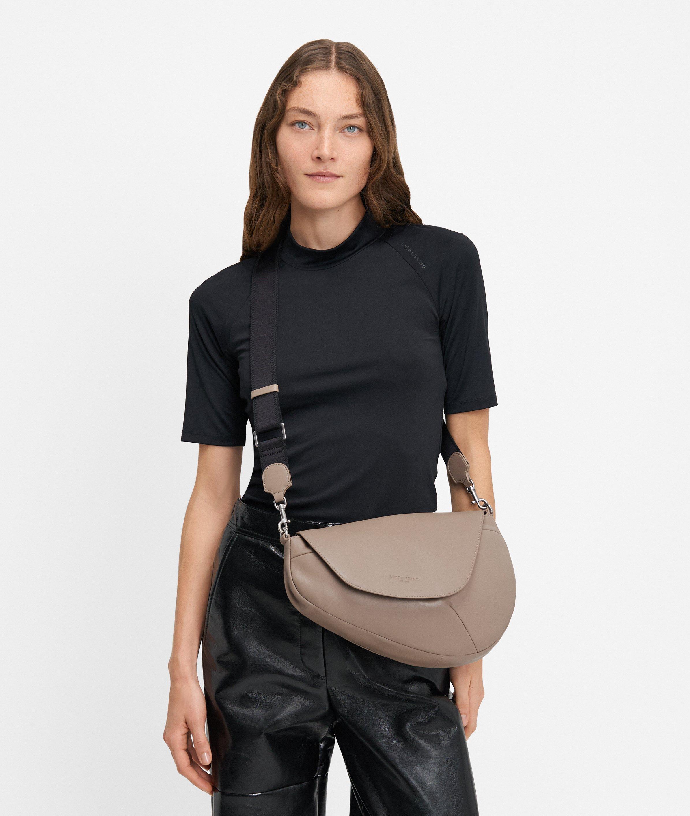 Oval Shoulder Bag M in braun & braun