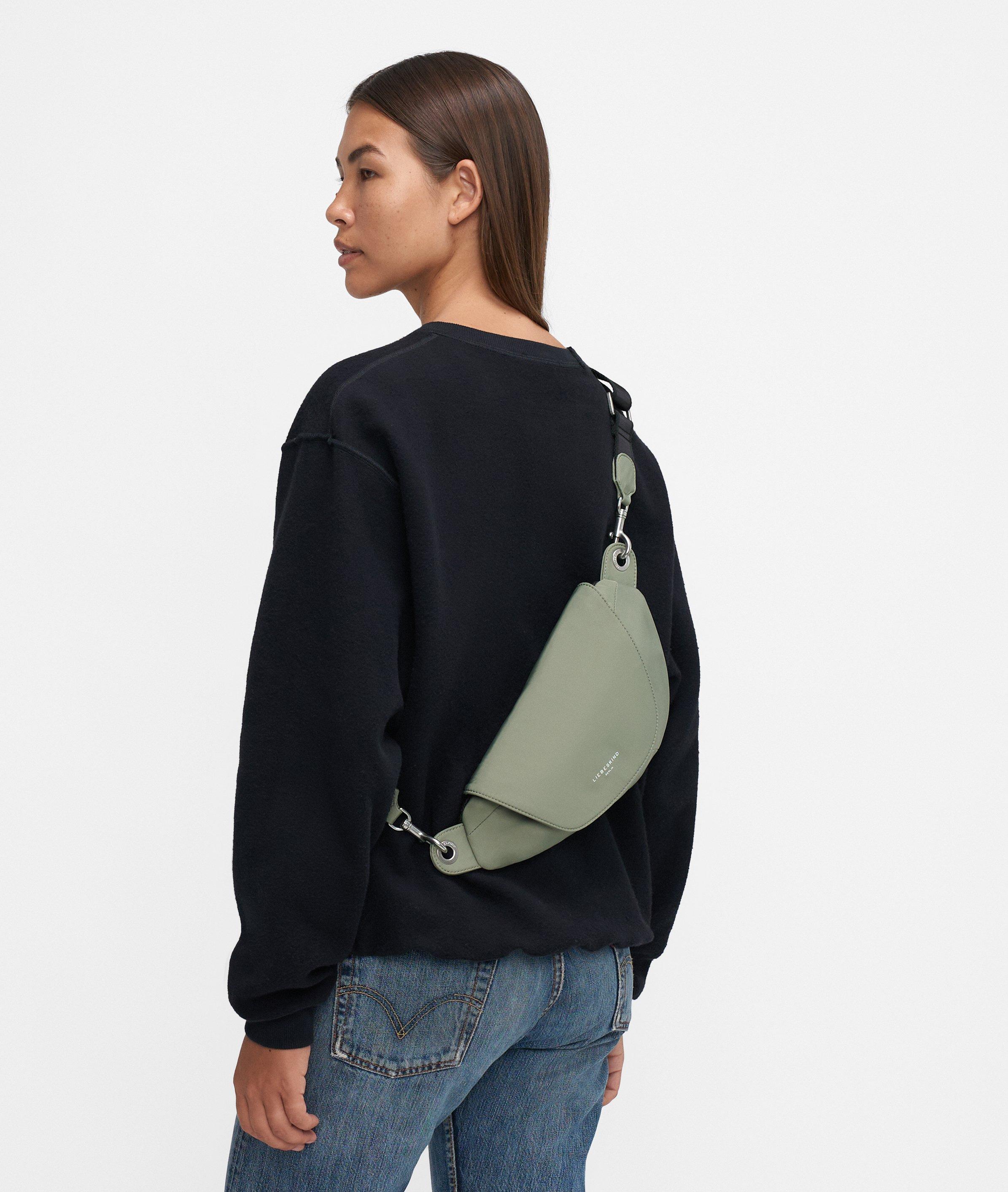 Oval Belt-Bag S light olive LIEBESKIND BERLIN