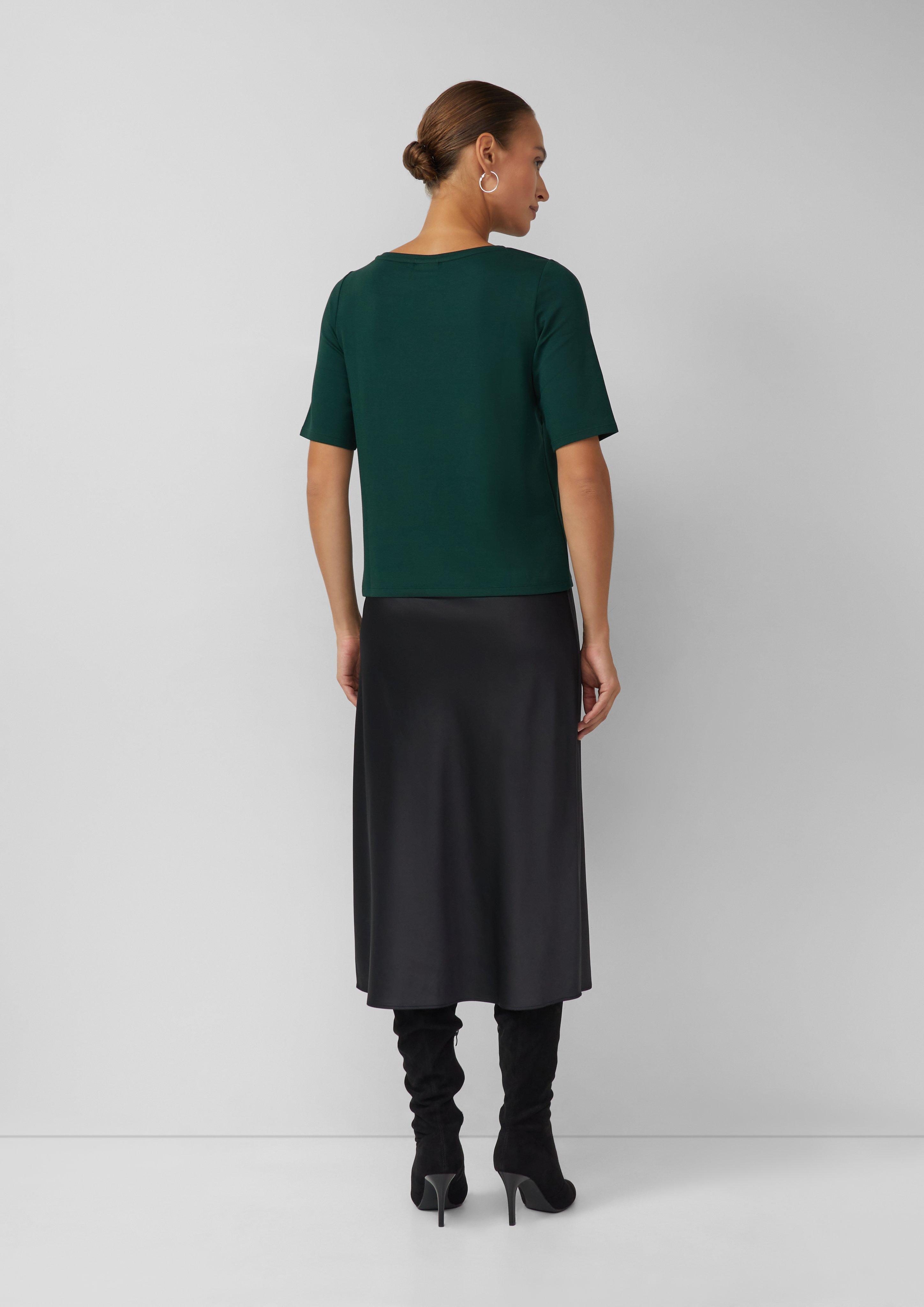 T-Shirt in 69D1, 99D1 & 84D1