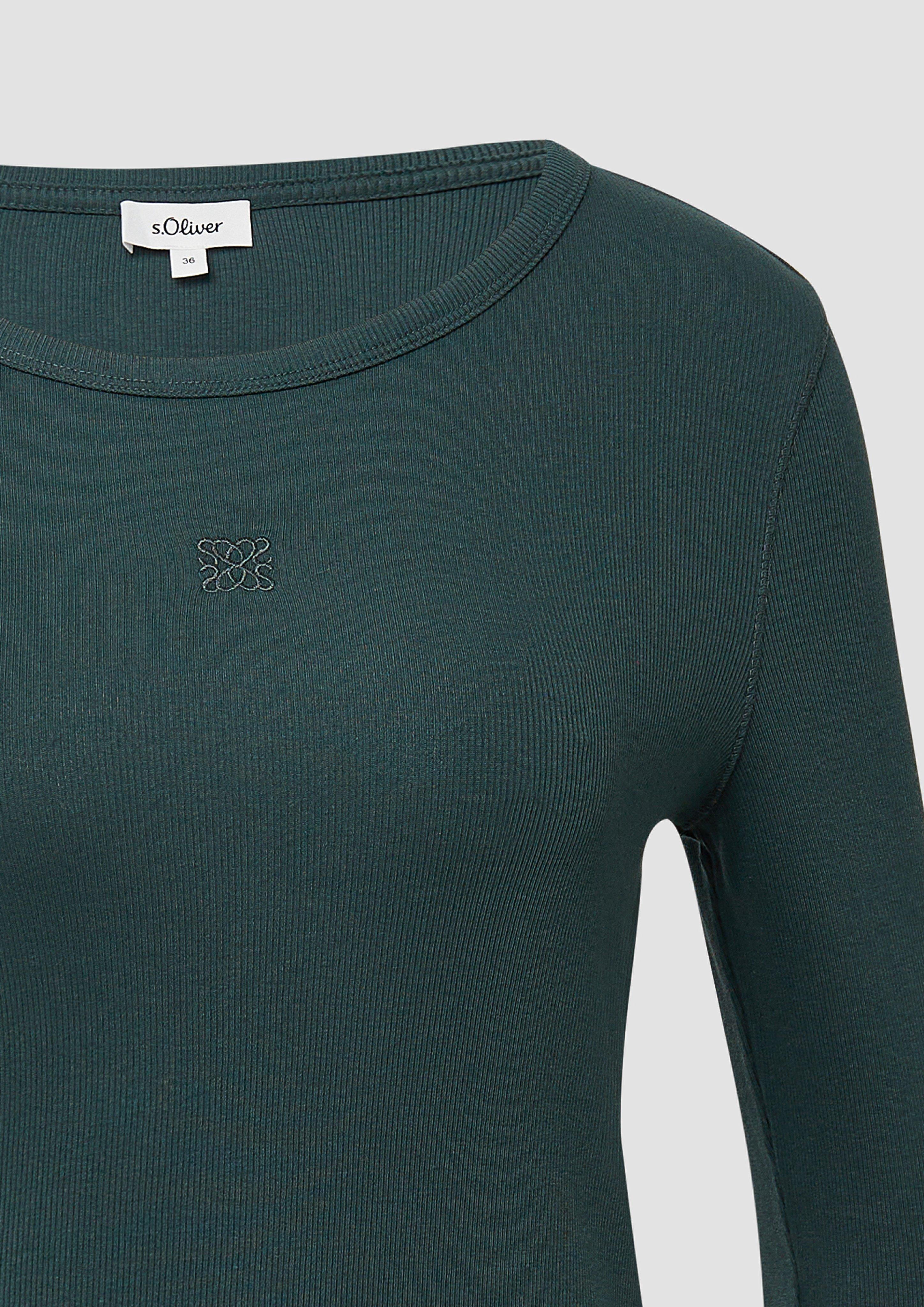 T-Shirt in 6933, 9999, 0210 & 3902