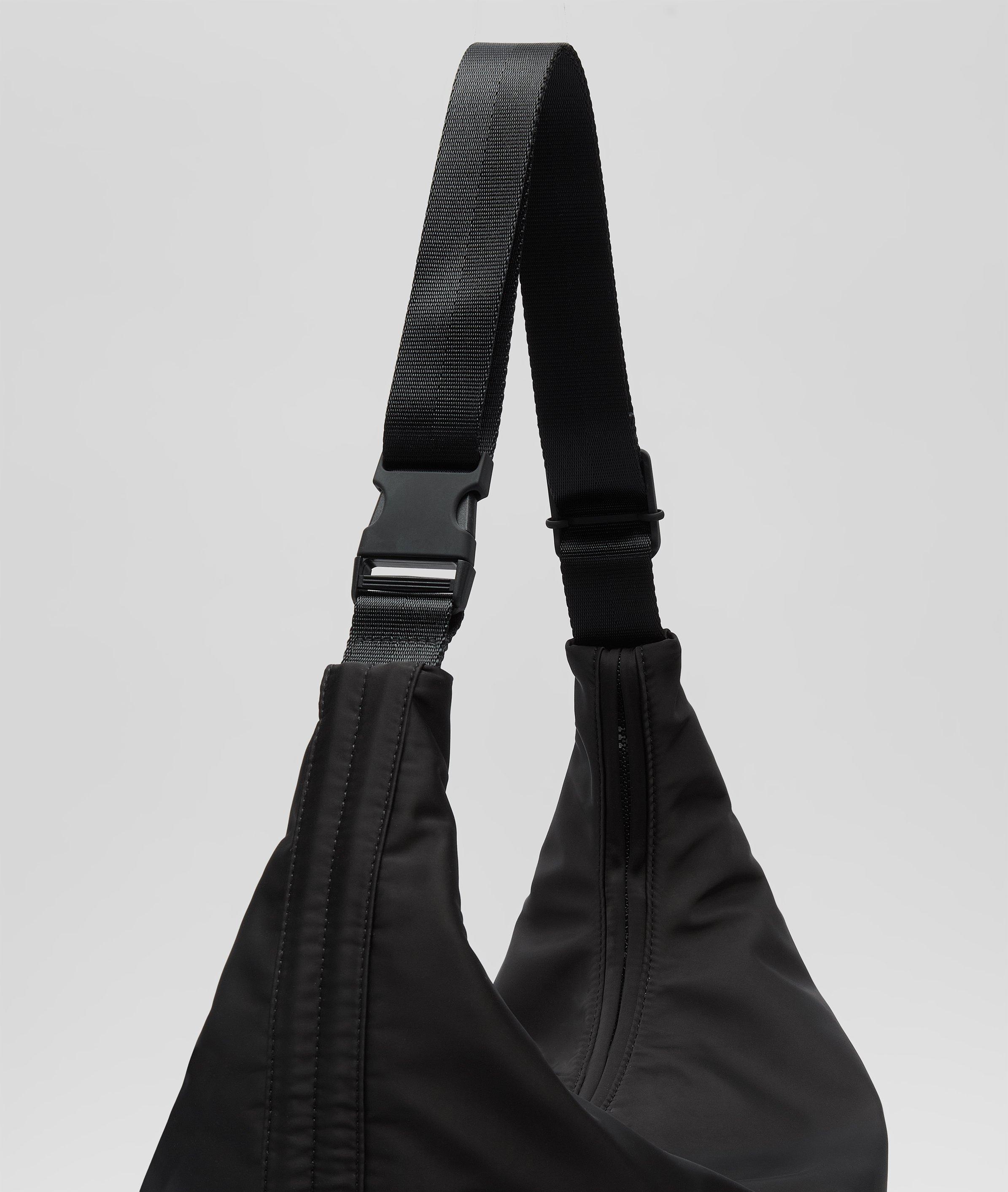 LIEBESKIND BERLIN Nylon Hobo L