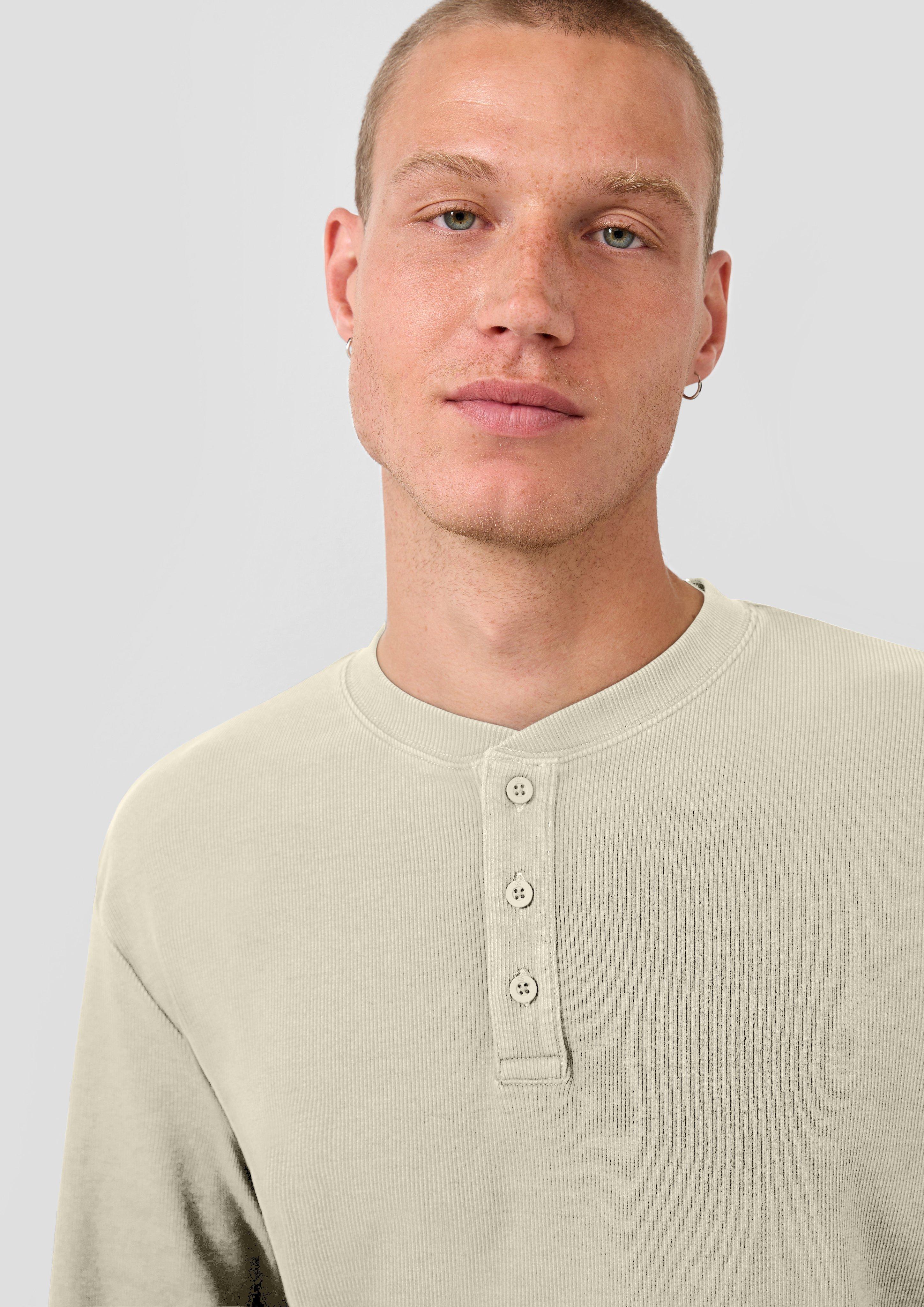 T-shirt in 8161, 9999 & 0100