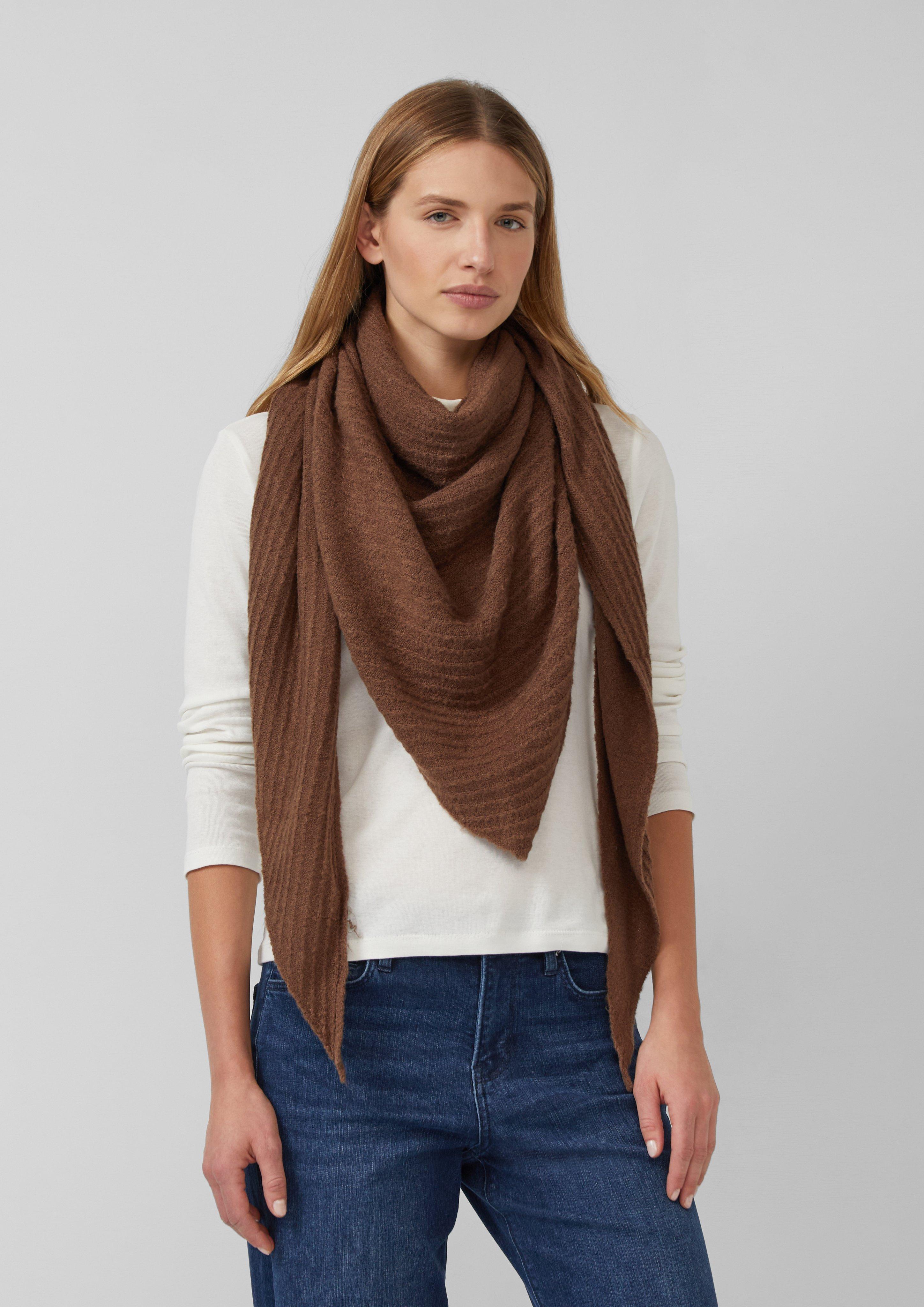 Châle in 8839 & 9400