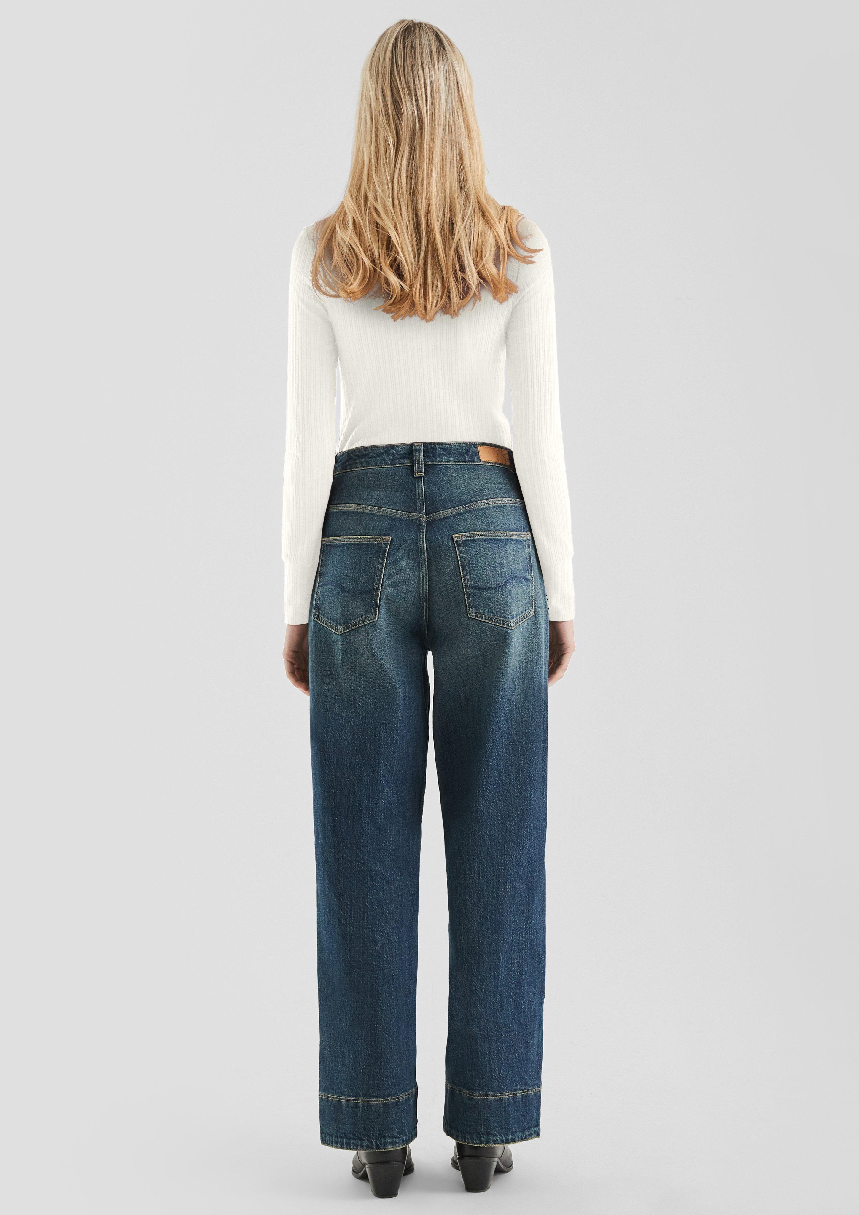 T-shirt in 0200, 8504, 9999 & 3900