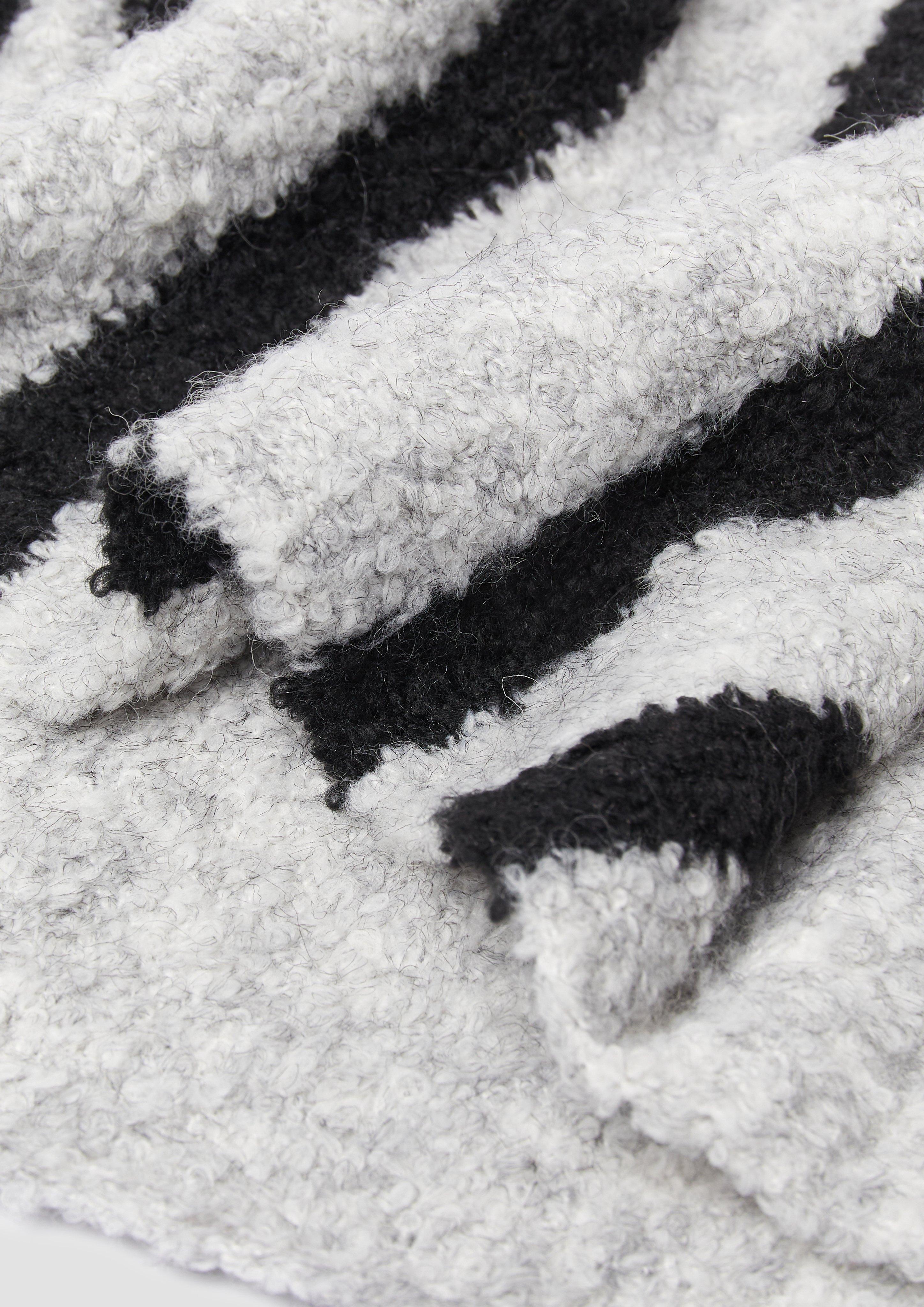 Šatka in 9400, 3902 & 8401