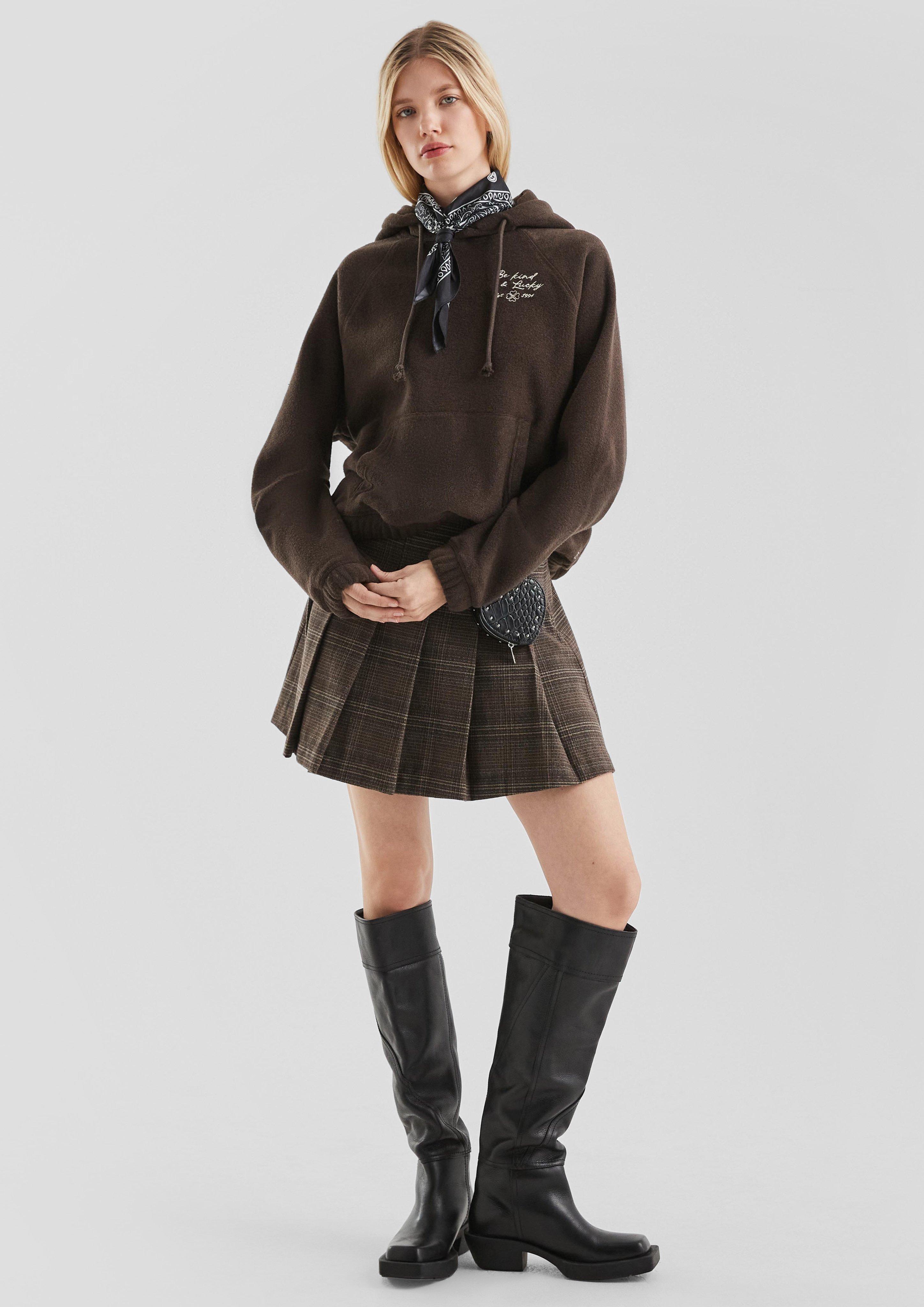 Sweat-shirt in 8947 & 8504