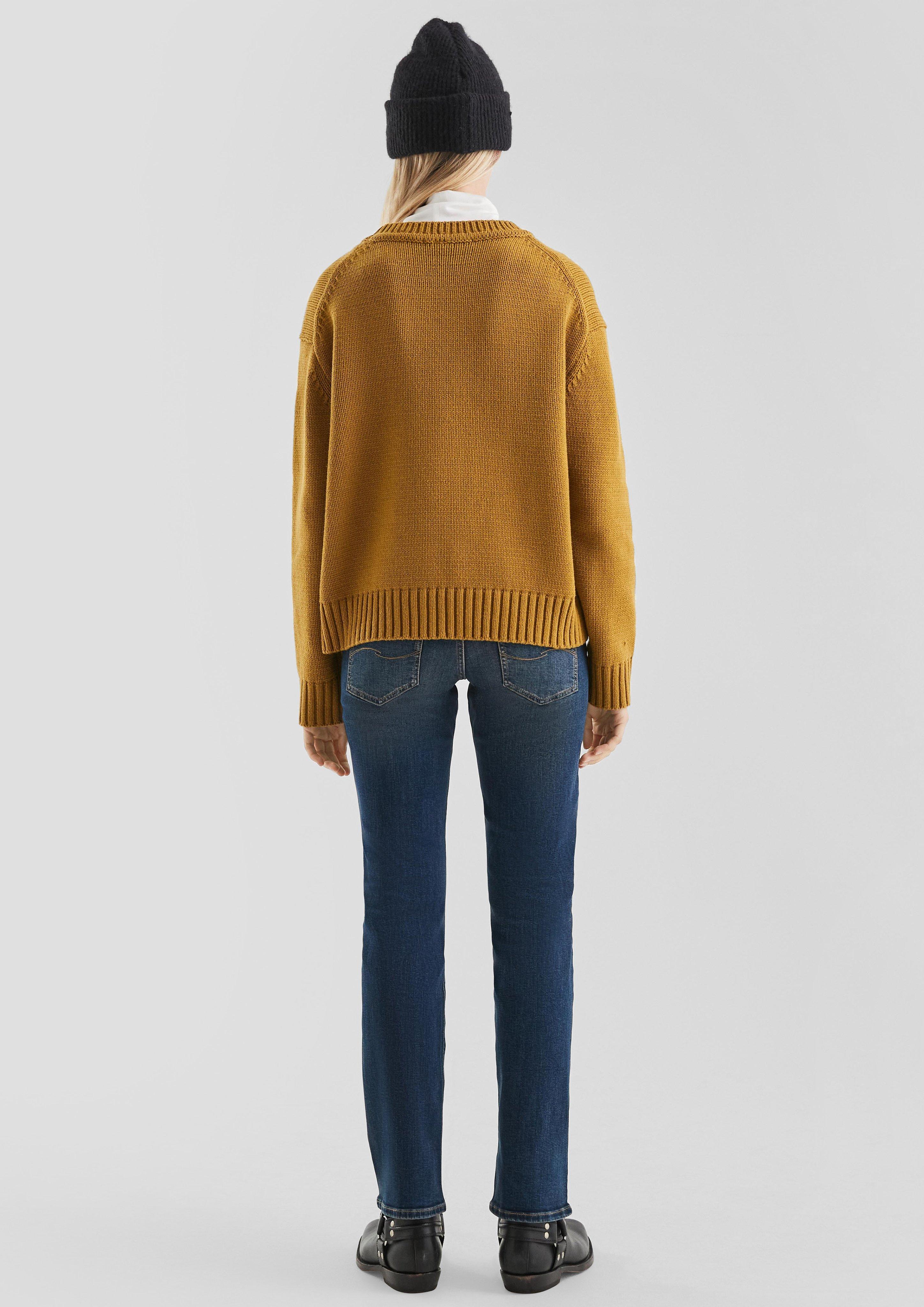 Pull-over en maille in 8504, 3900 & 8947