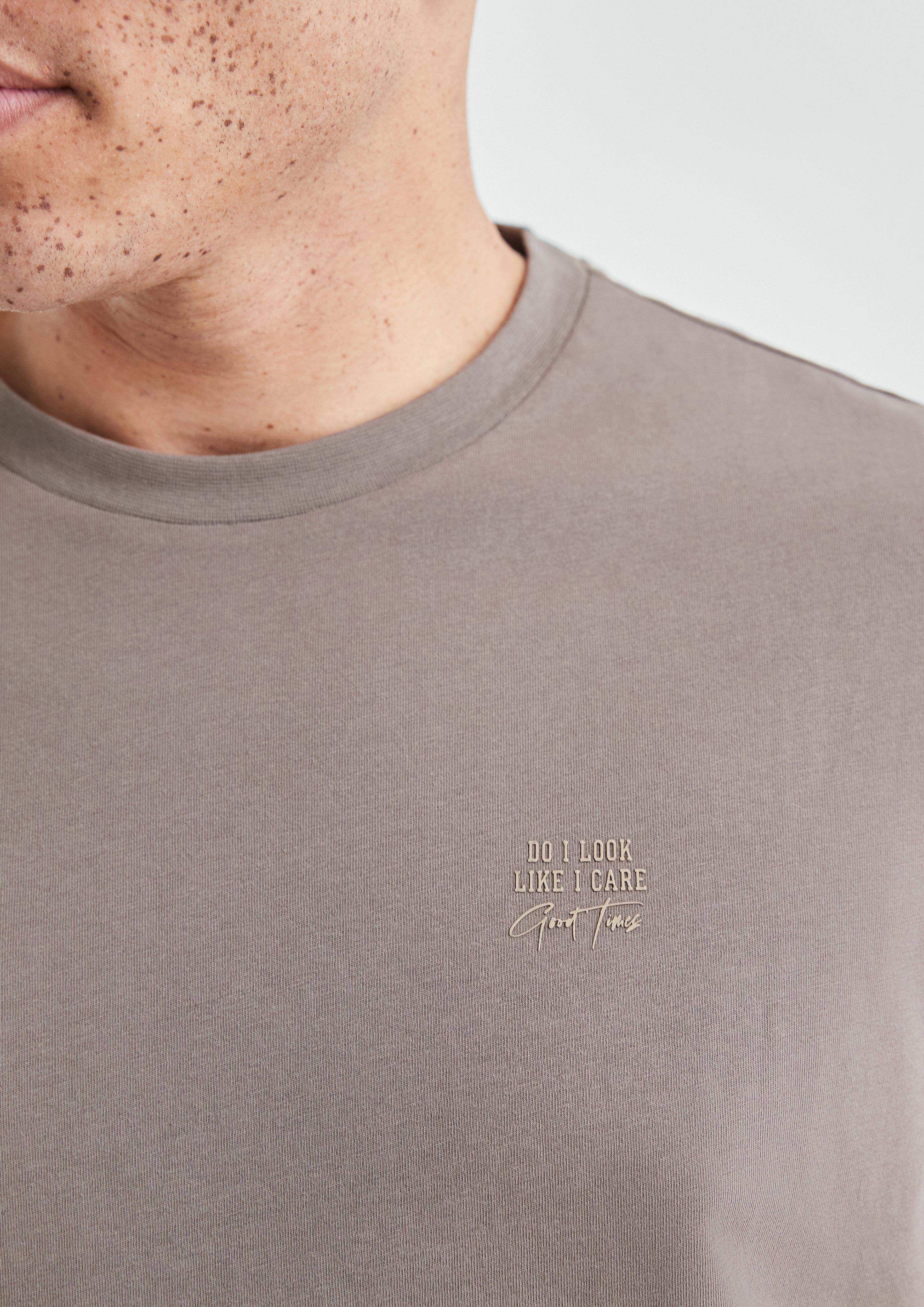 T-Shirt in 8915, 9999, 0300 & 4923