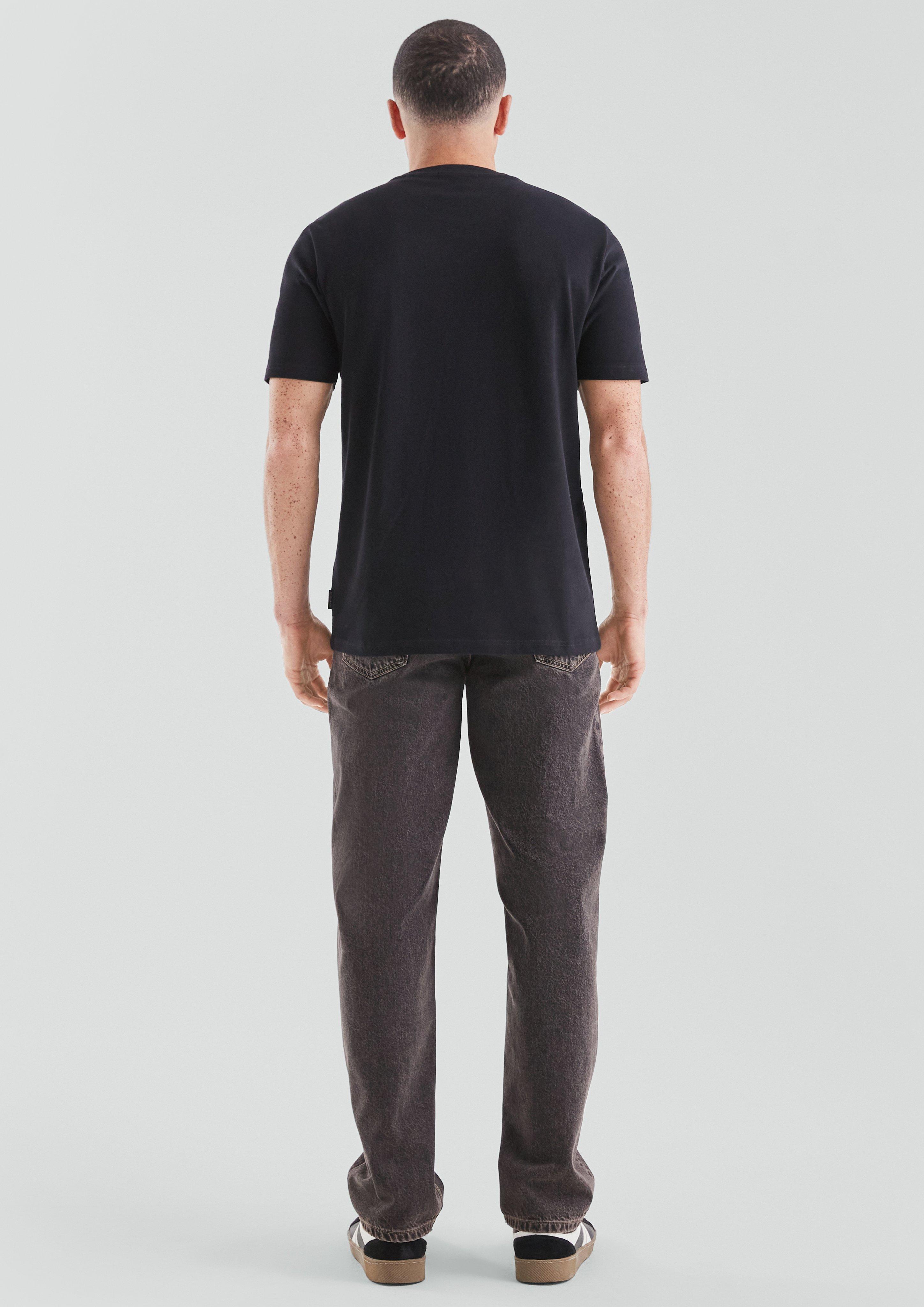 T-shirt in 9999 & 0300