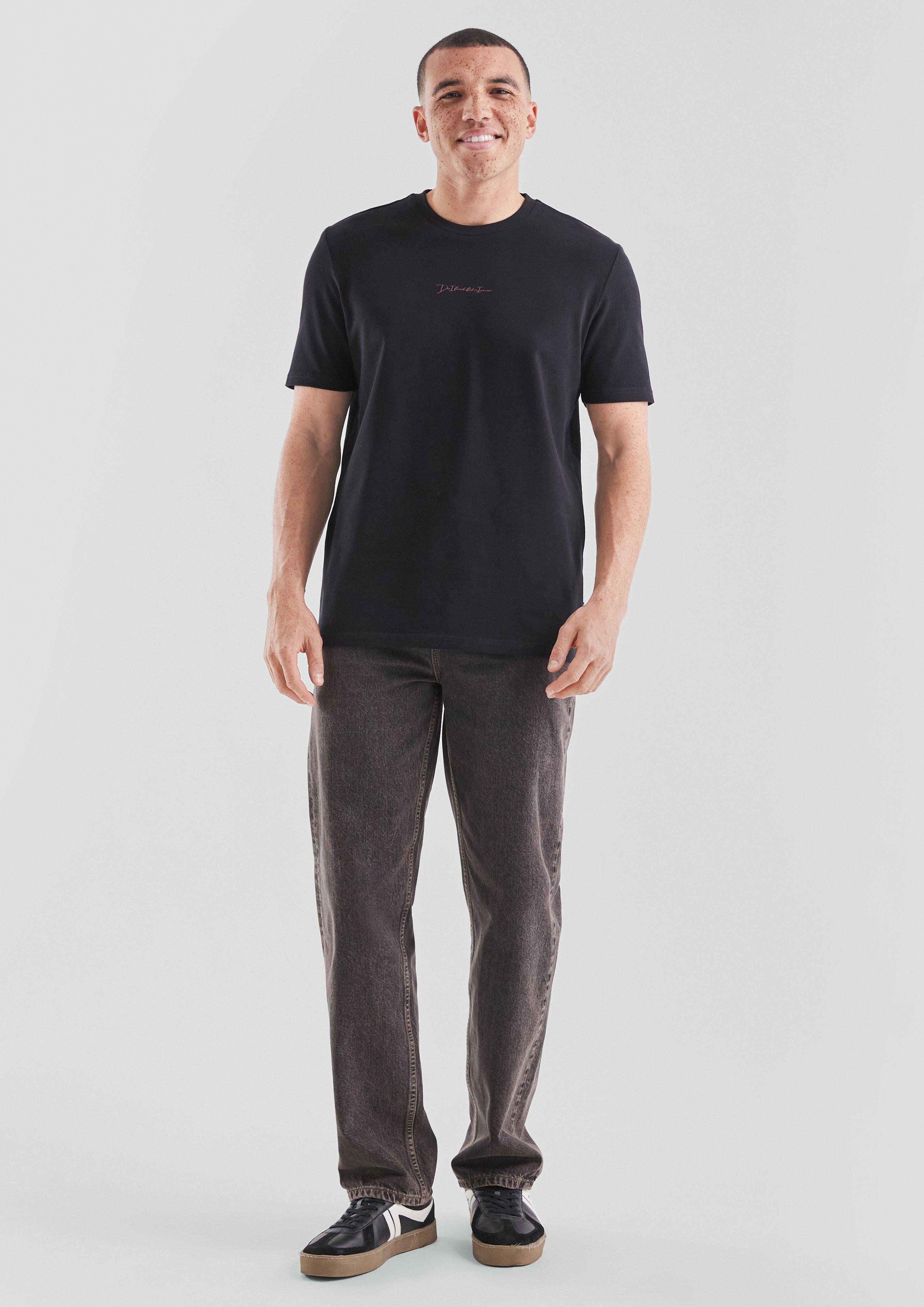 T-shirt in 9999 & 0300